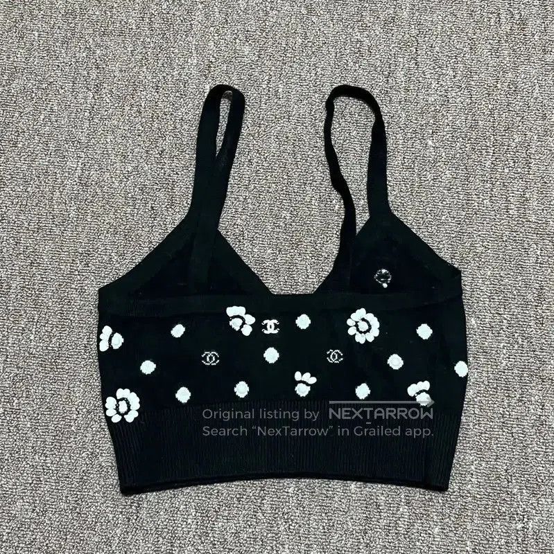Chanel Chanel Black Embroidered Cropped T-Shirt for Women . Size XS / US 0-2 / IT 36-38 - 3 Thumbnail