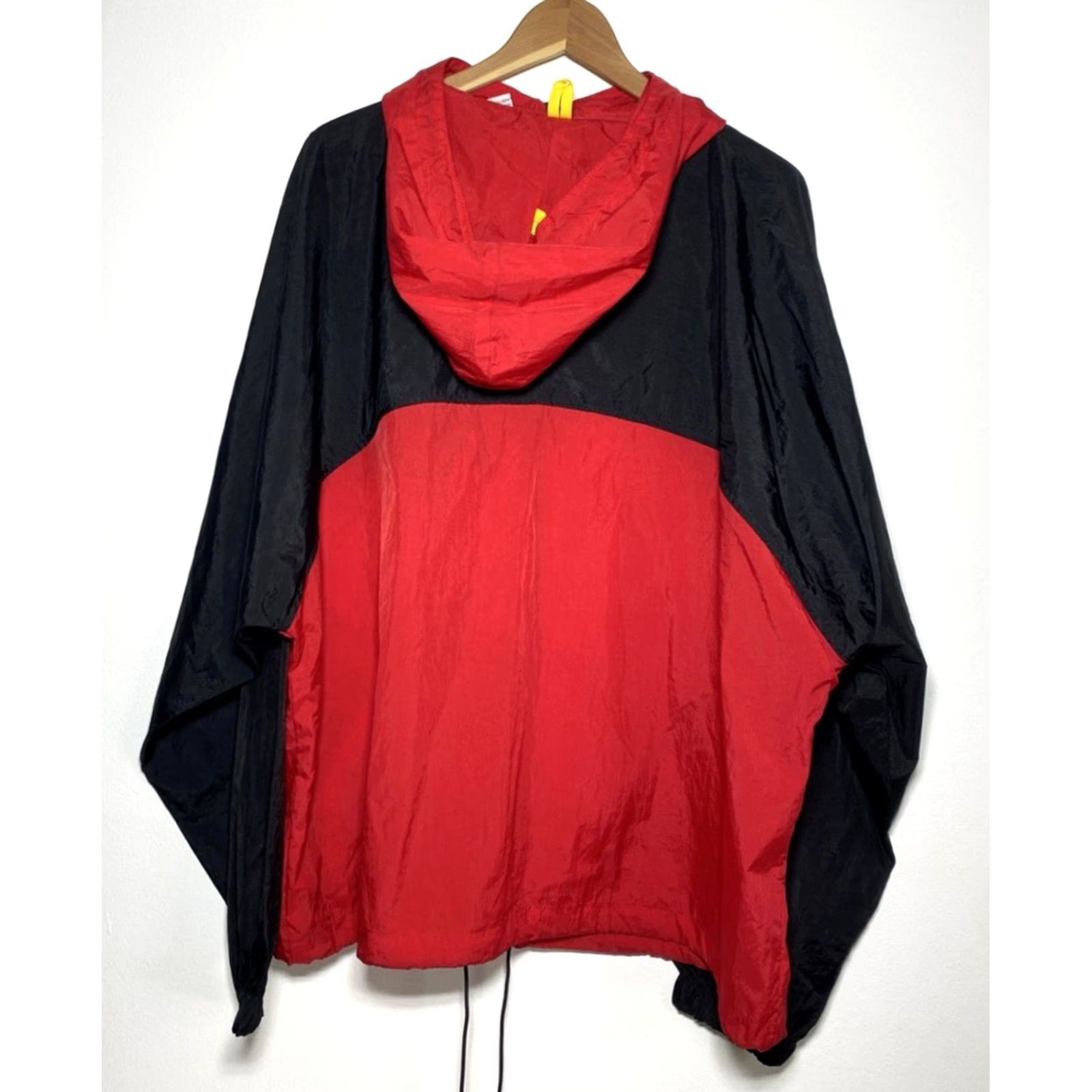 Marlboro Marlboro Adventure Team Men’s Vintage 90s Full Zip Hooded Windbreaker Jacket XL Red Black Nylon Windbreaker Zip Pockets Size US XL / EU 56 / 4 - 2 Thumbnail