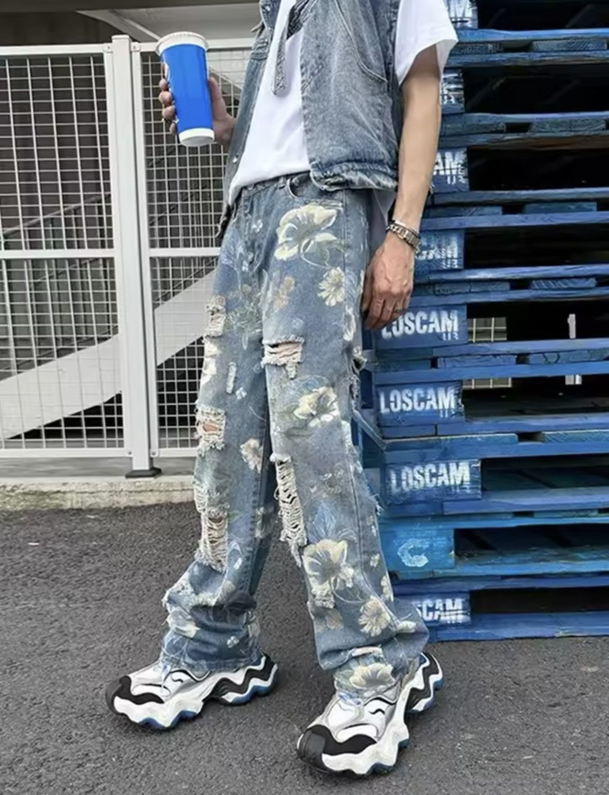 Japanese Brand × Vintage Ropa Y2K Streetwear Flowers Print Ripped Baggy Jeans Pants Size US 35 - 4 Thumbnail