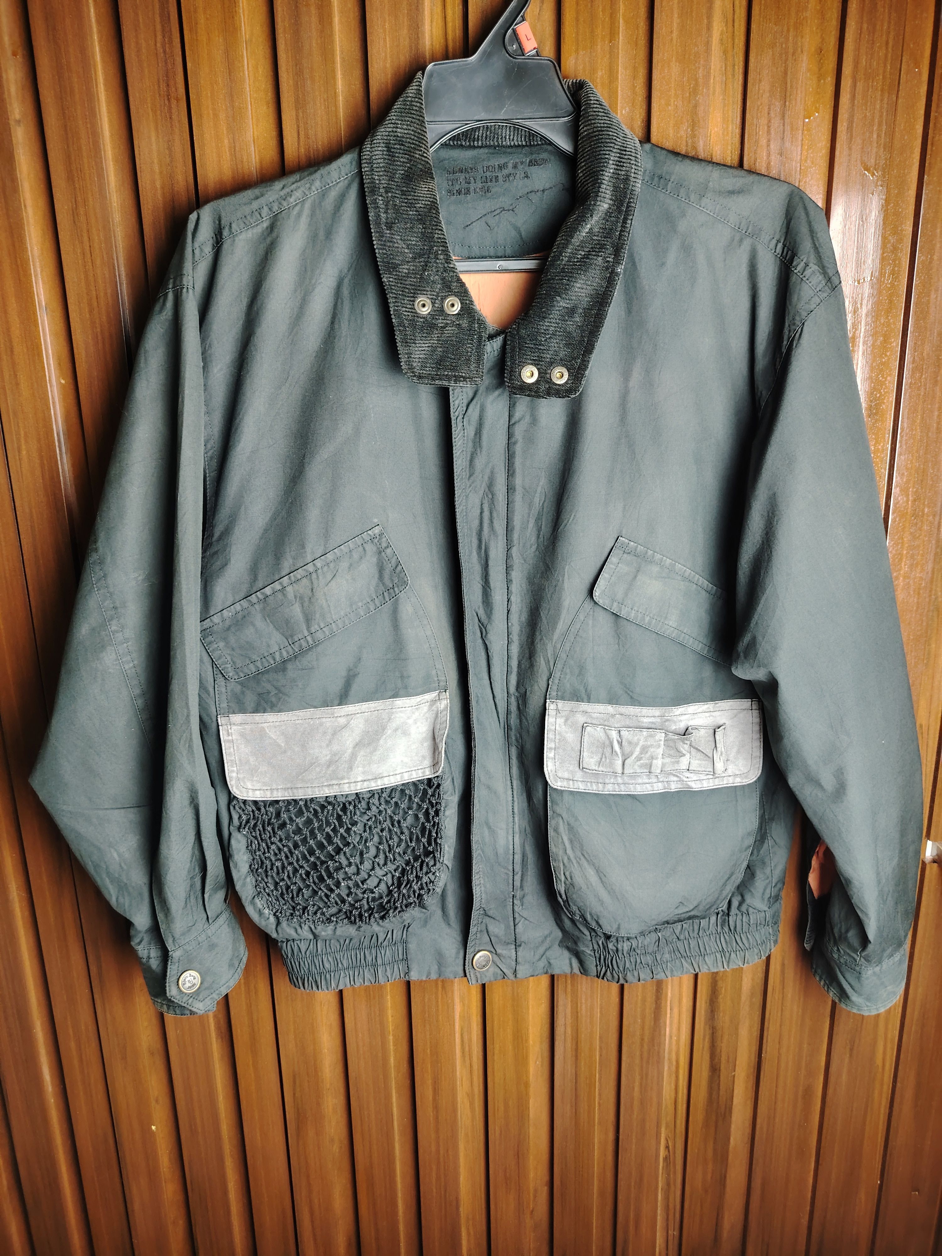 image of Vintage Bjorn Borg Italy Jacket in Black, Men's (Size Medium)