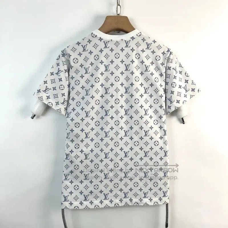 Louis Vuitton Louis Vuitton Summer White Graphic T. Size S / US 4 / IT 40 - 2 Thumbnail
