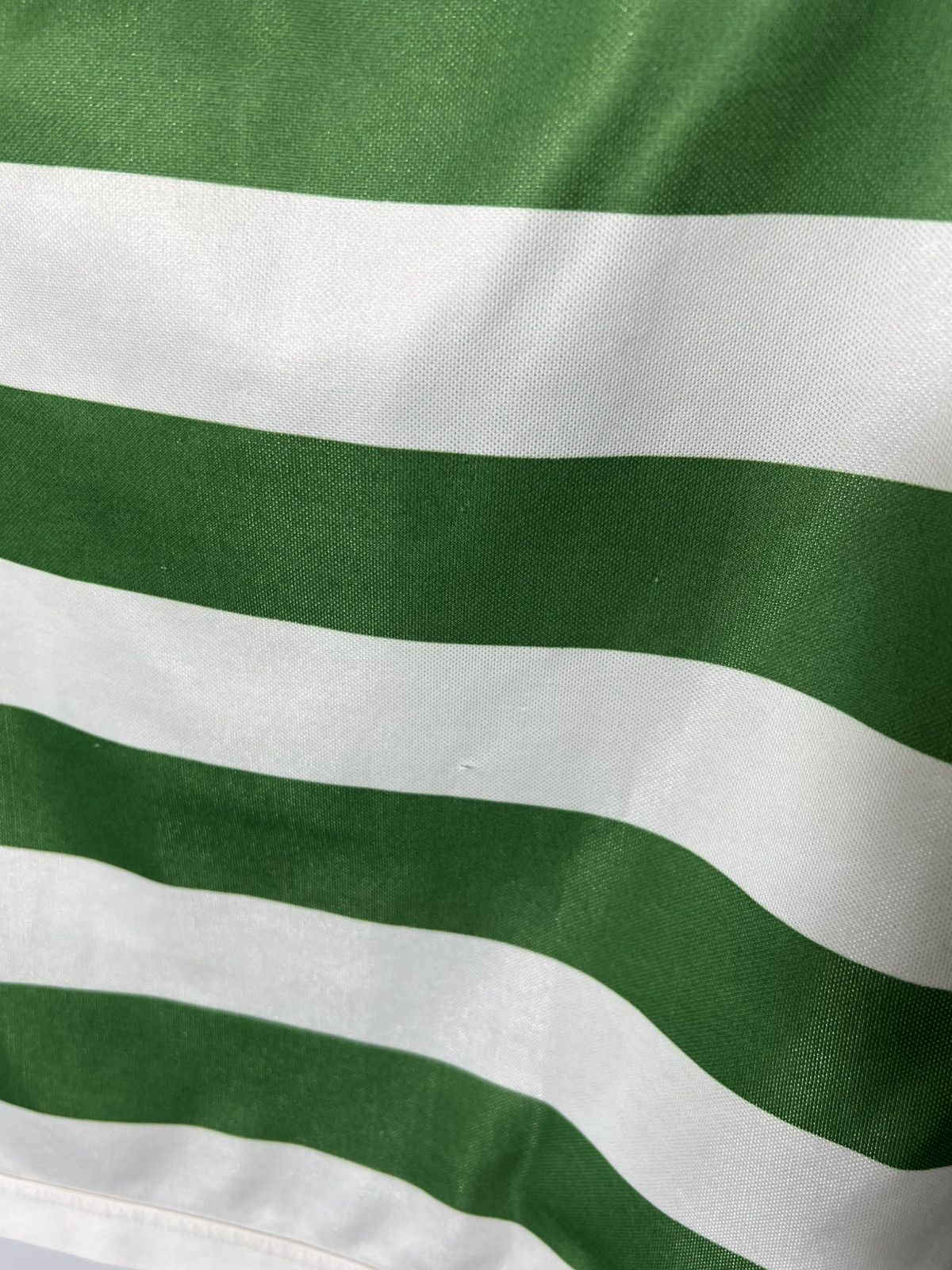 Umbro Vintage soccer football Embro Celtic Jersey Size Boys Xl Size US S / EU 44-46 / 1 - 13 Thumbnail