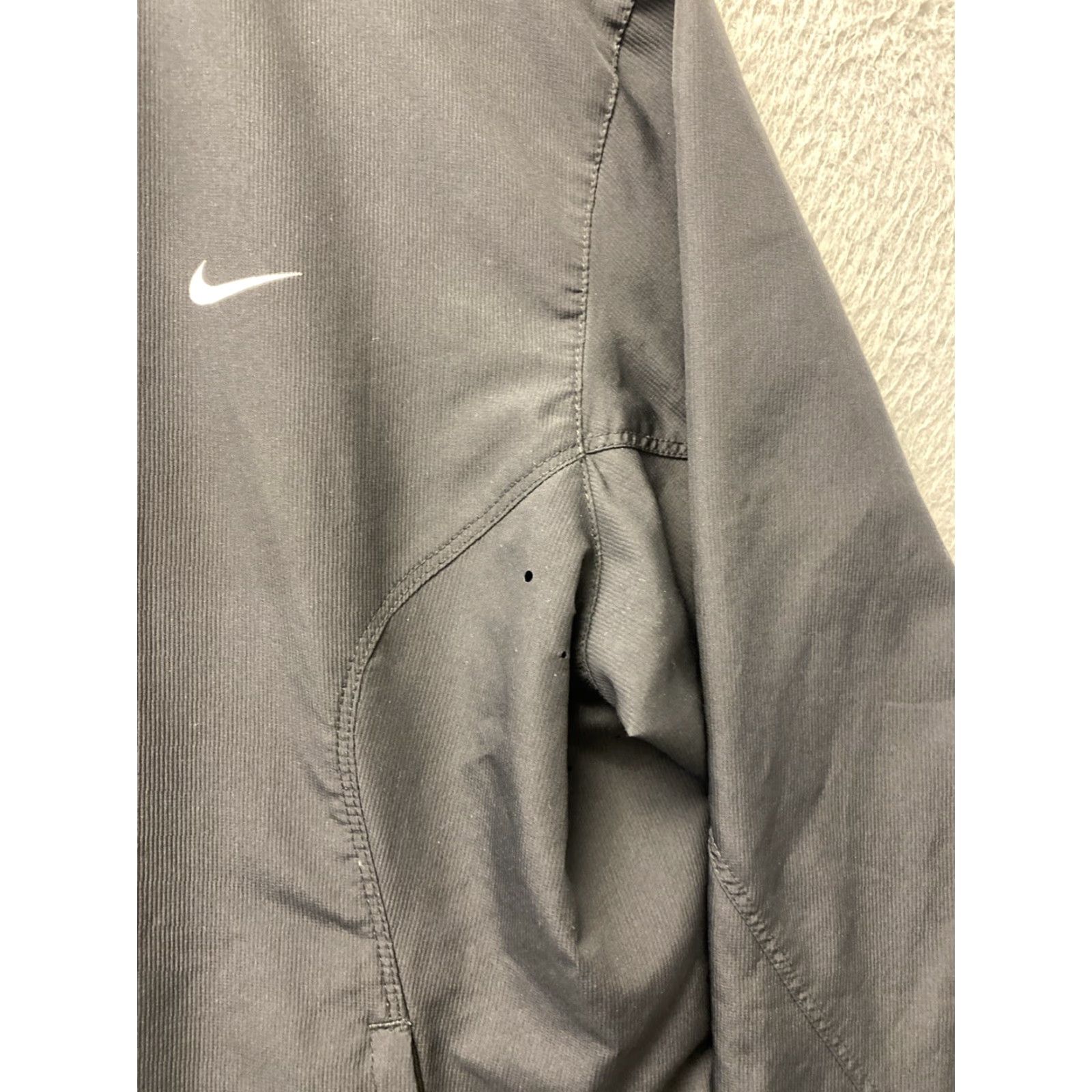 Nike Nike Dri-Fit Jacket Mens M Black Full Zip Reflective 90s Style Sportswear/Running Shirt Mens Size US M / EU 48-50 / 2 - 4 Thumbnail