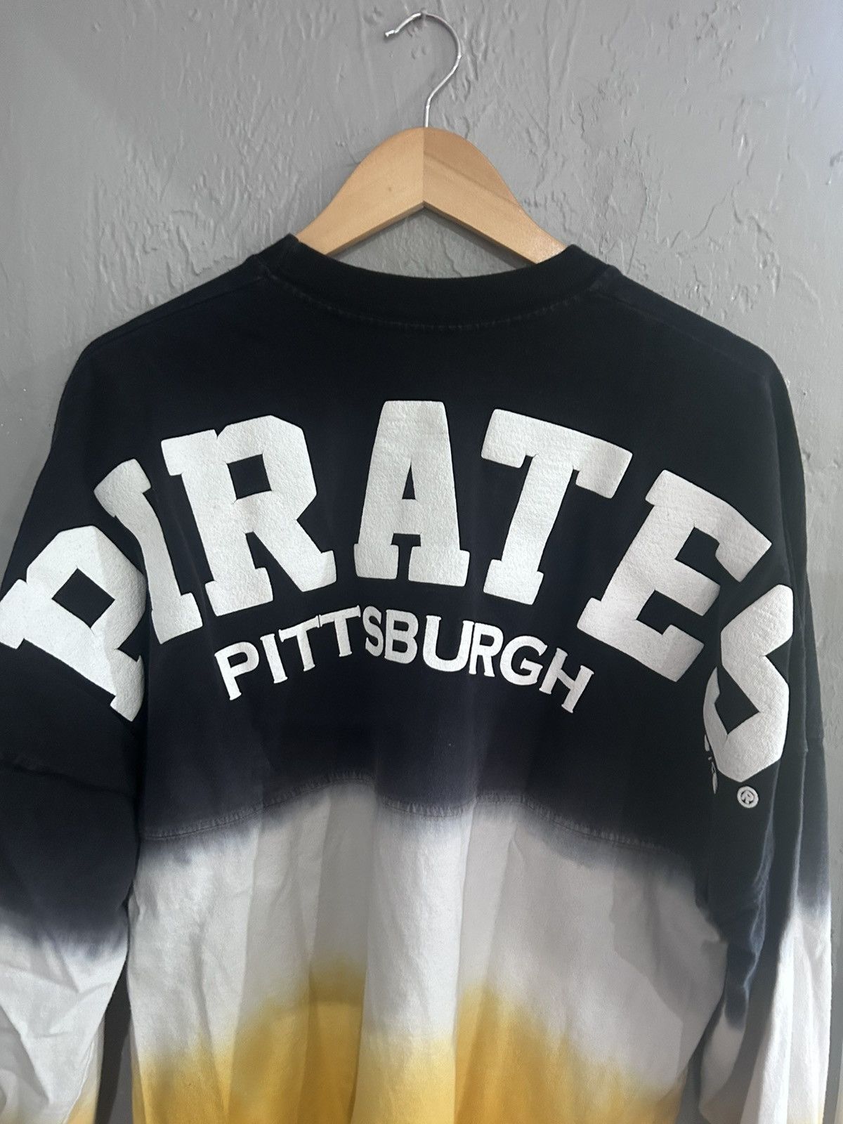 MLB black and gold ombre dip-dyed pirates jersey Size US M / EU 48-50 / 2 - 4 Thumbnail