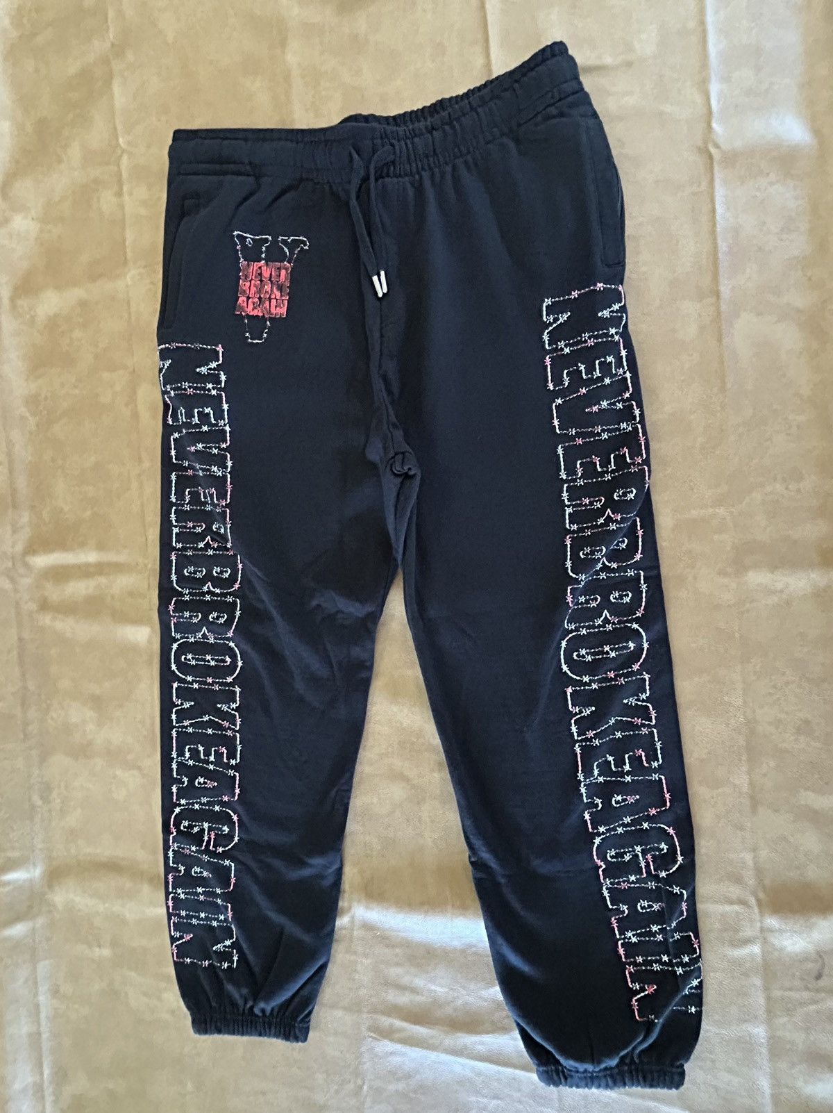 Men's VLONE Sweatpants | Grailed