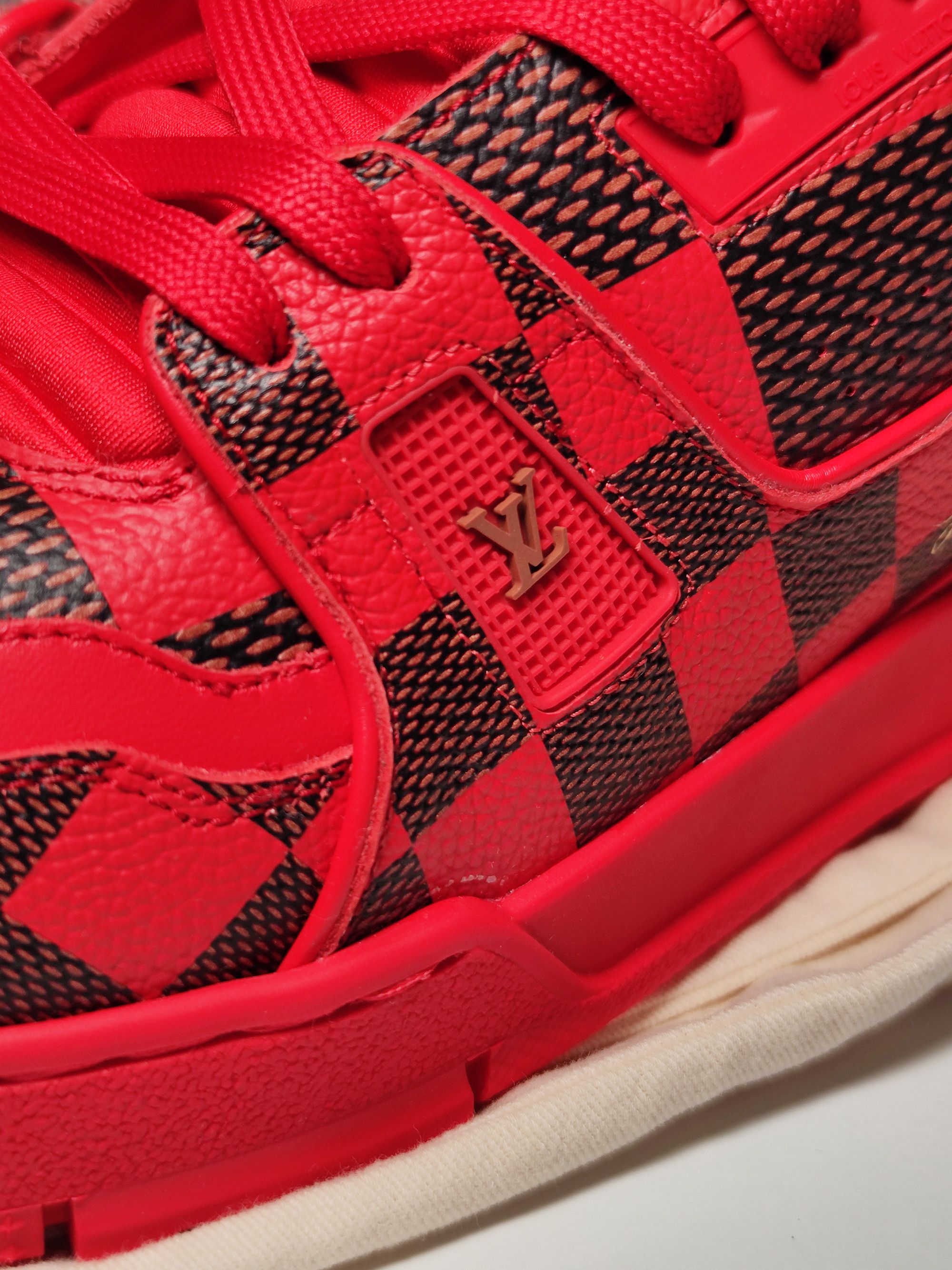 Louis Vuitton × Pharrell Louis Vuitton LV Trainer Damier Size US 10 / EU 43 - 3 Thumbnail