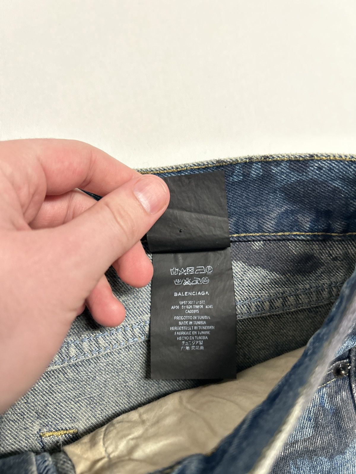 Balenciaga SS2018 Archetype Distressed Denim Size US 31 - 9 Thumbnail