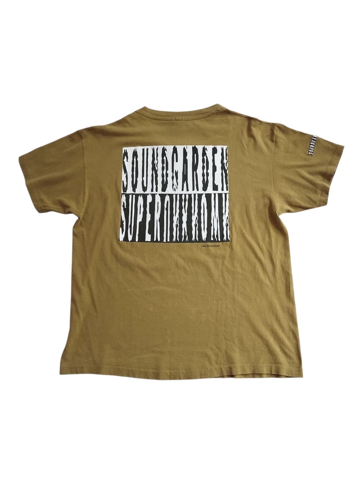 Band Tees Vintage 90s Soundgarden Superunknown Tee Size US XL / EU 56 / 4 - 3 Thumbnail