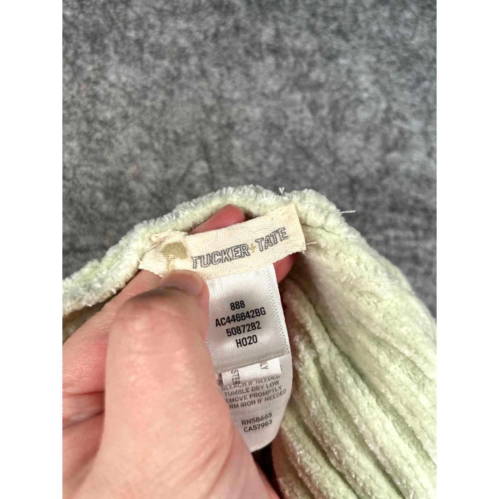 Vintage Tucker Tate Beanie Toque Women One Size Green Knit 100% Polyester Snow Ski Pom Knit Hat Womens Beanie Size ONE SIZE - 7 Thumbnail
