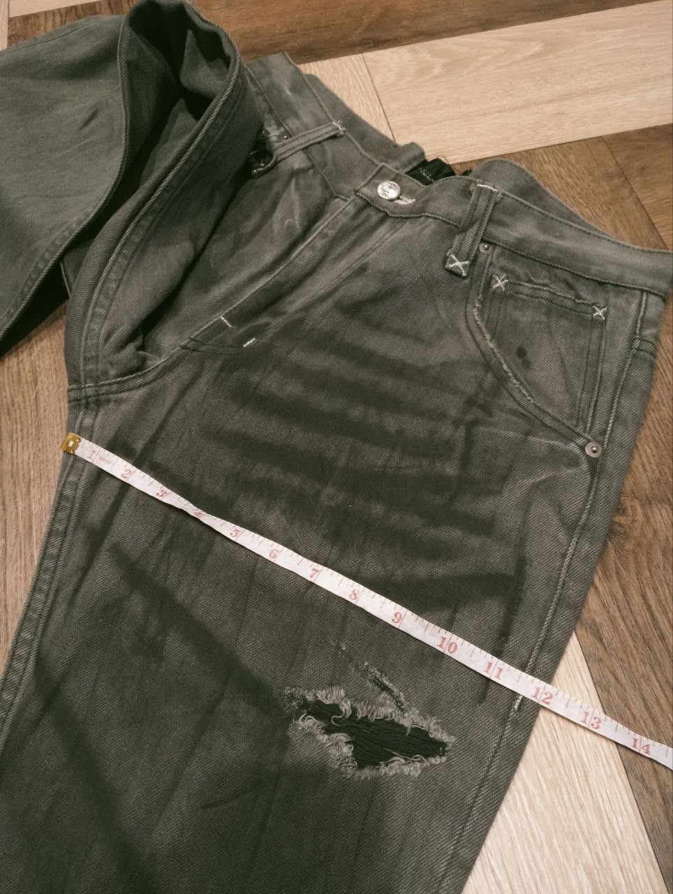 If Six Was Nine VARENTINE JAPAN FLARE DISTRESSED JEANS Size US 32 / EU 48 - 15 Thumbnail