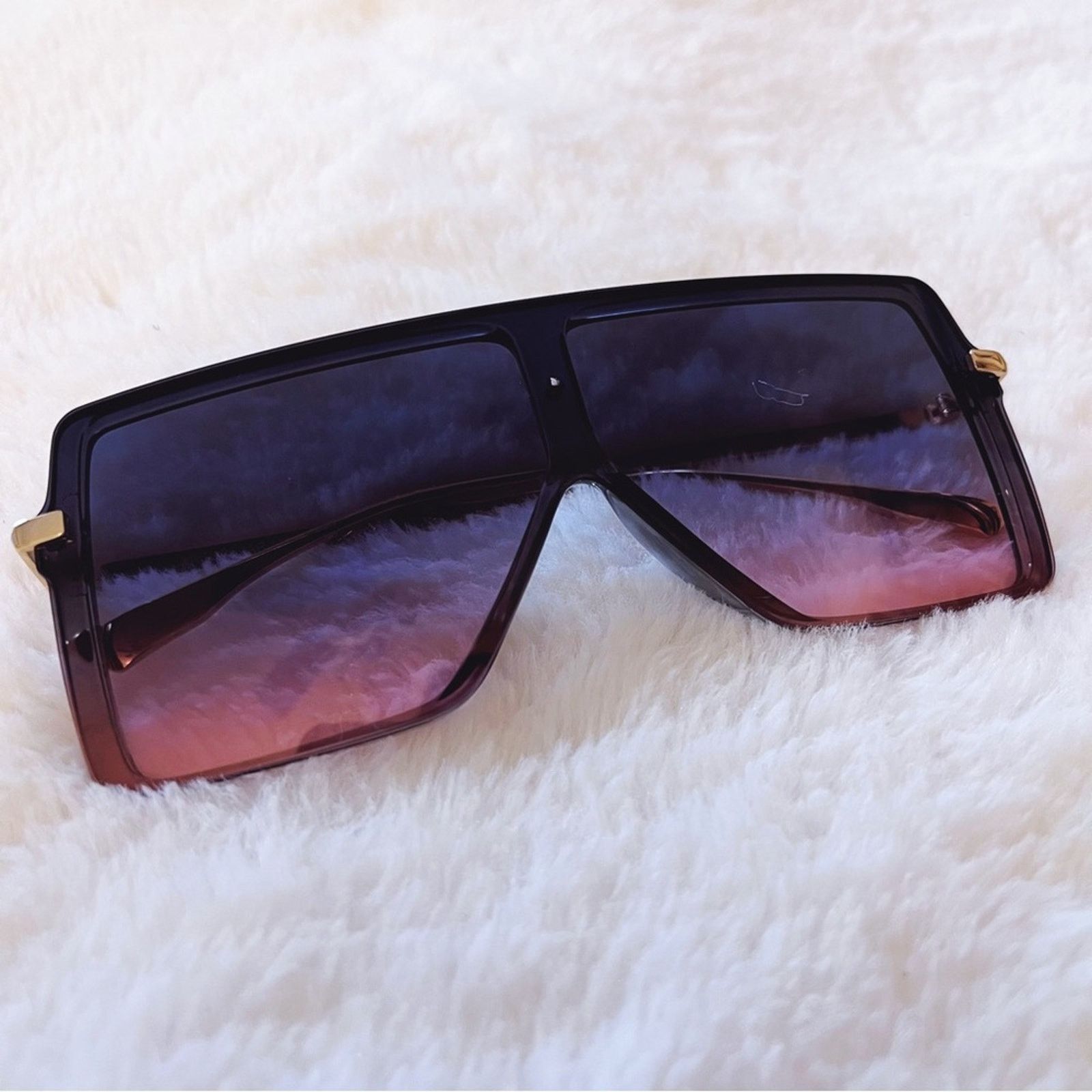 Other Ariel Blue & Pink Rectangle Full Frame Sunglasses Size ONE SIZE - 8 Thumbnail