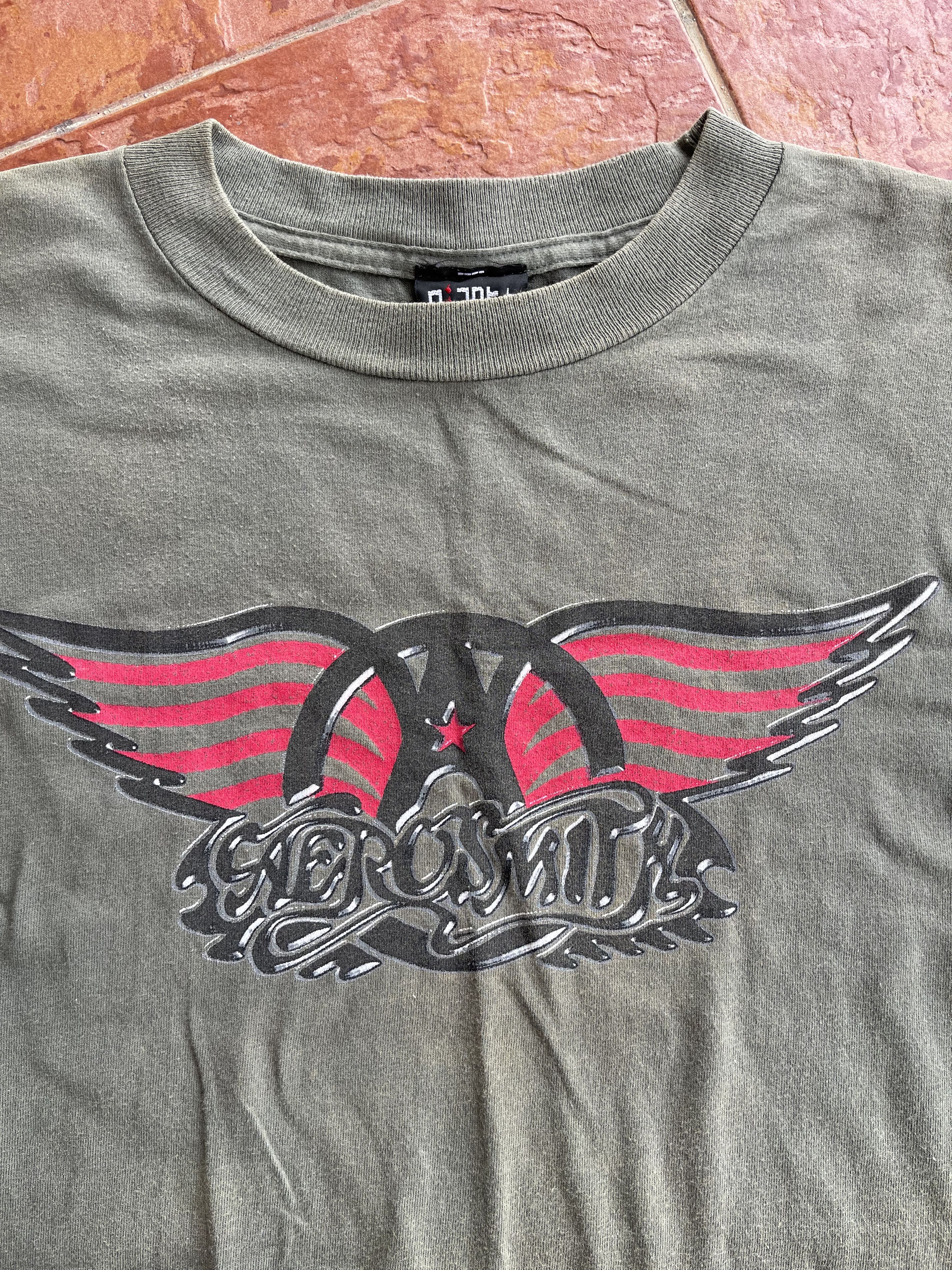 Aerosmith × Band Tees × Giant Vtg 90s Aerosmith Tpur Osaka “Roar of The Dragon” Tee Size US L / EU 52-54 / 3 - 2 Thumbnail