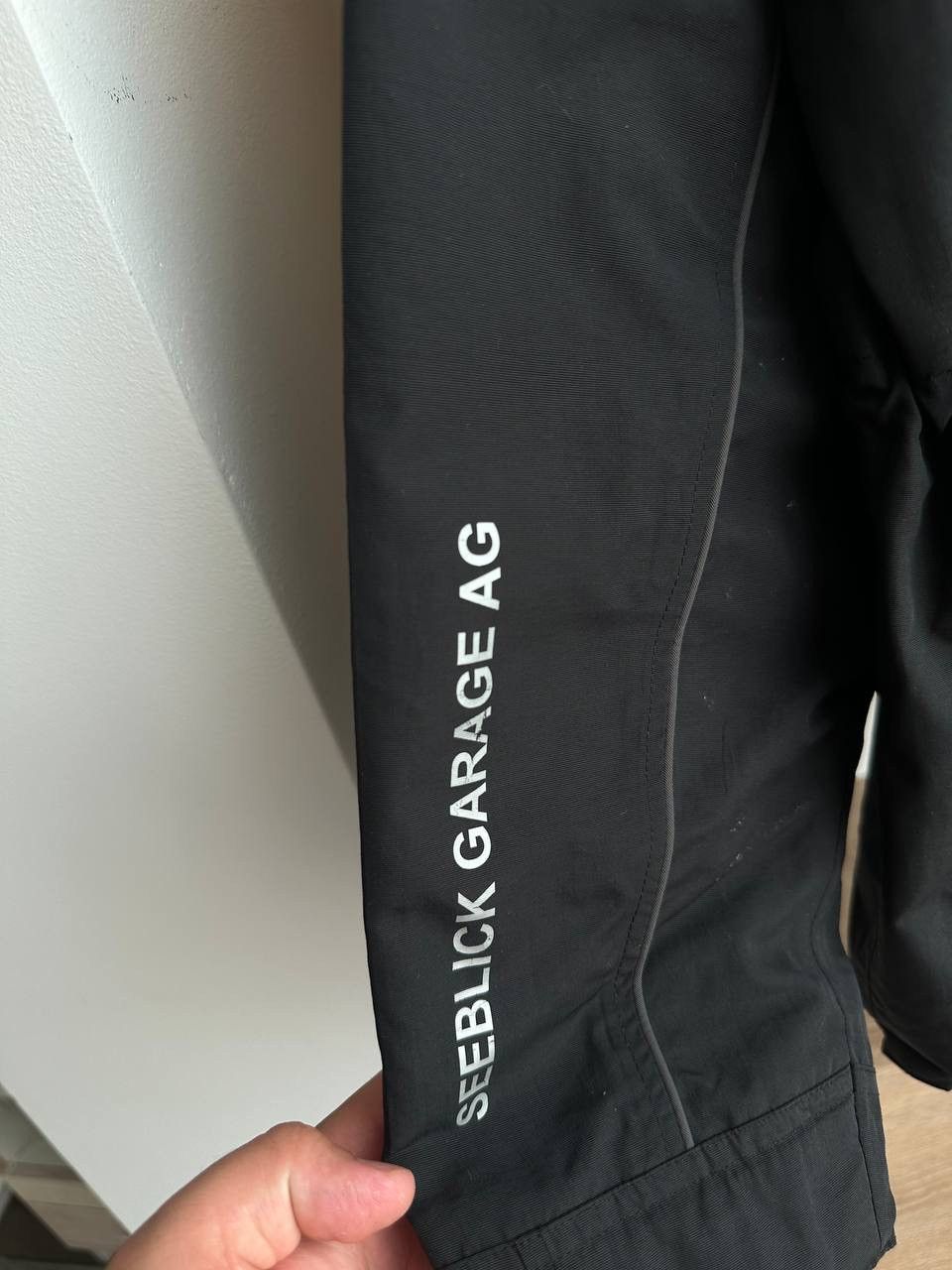 BMW × Vintage Vintage BMW MINI Cooper Black Big Logo Jacket Size US L / EU 52-54 / 3 - 9 Thumbnail