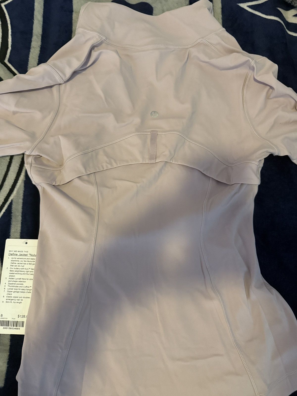 Lululemon Lululemon Define Jacket “Nulu” Size M / US 6-8 / IT 42-44 - 3 Thumbnail