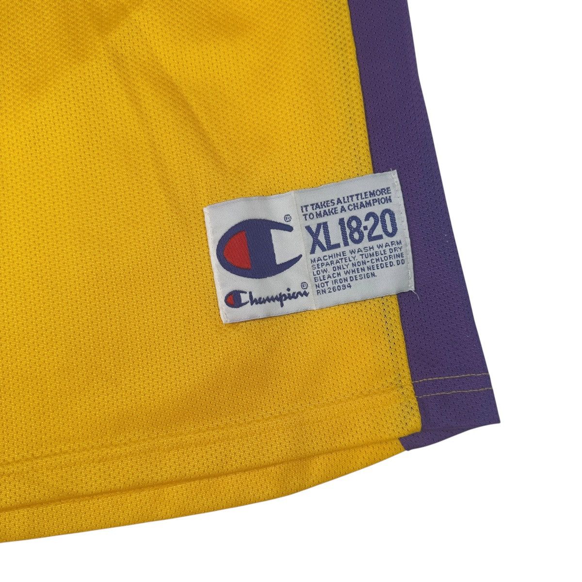 Champion 90s Kobe Bryant Champion Jersey LA Lakers Youth XL Mens M Size US M / EU 48-50 / 2 - 3 Thumbnail