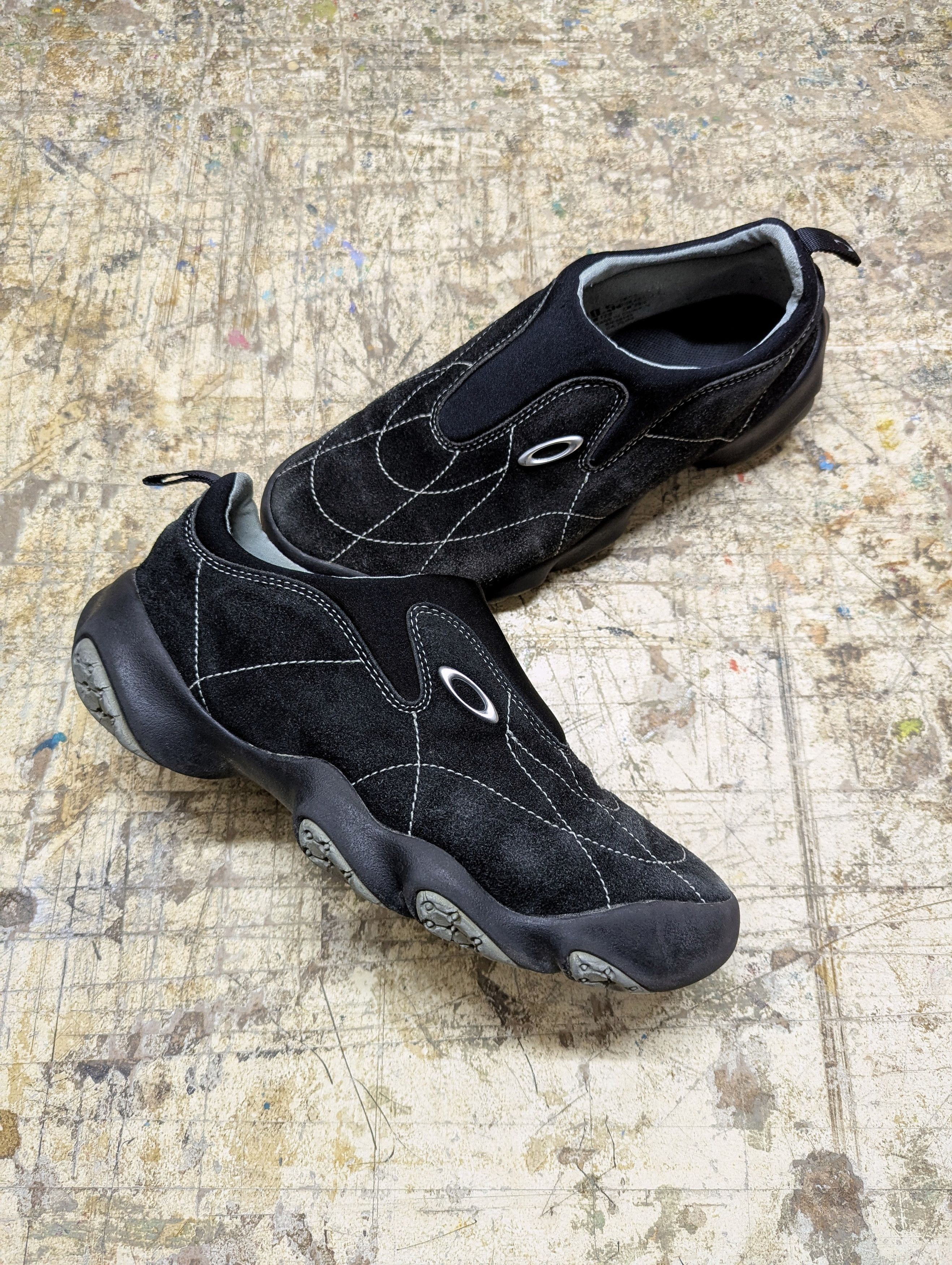 00s Oakley Flesh Factory Team Suede Slip On Shoes