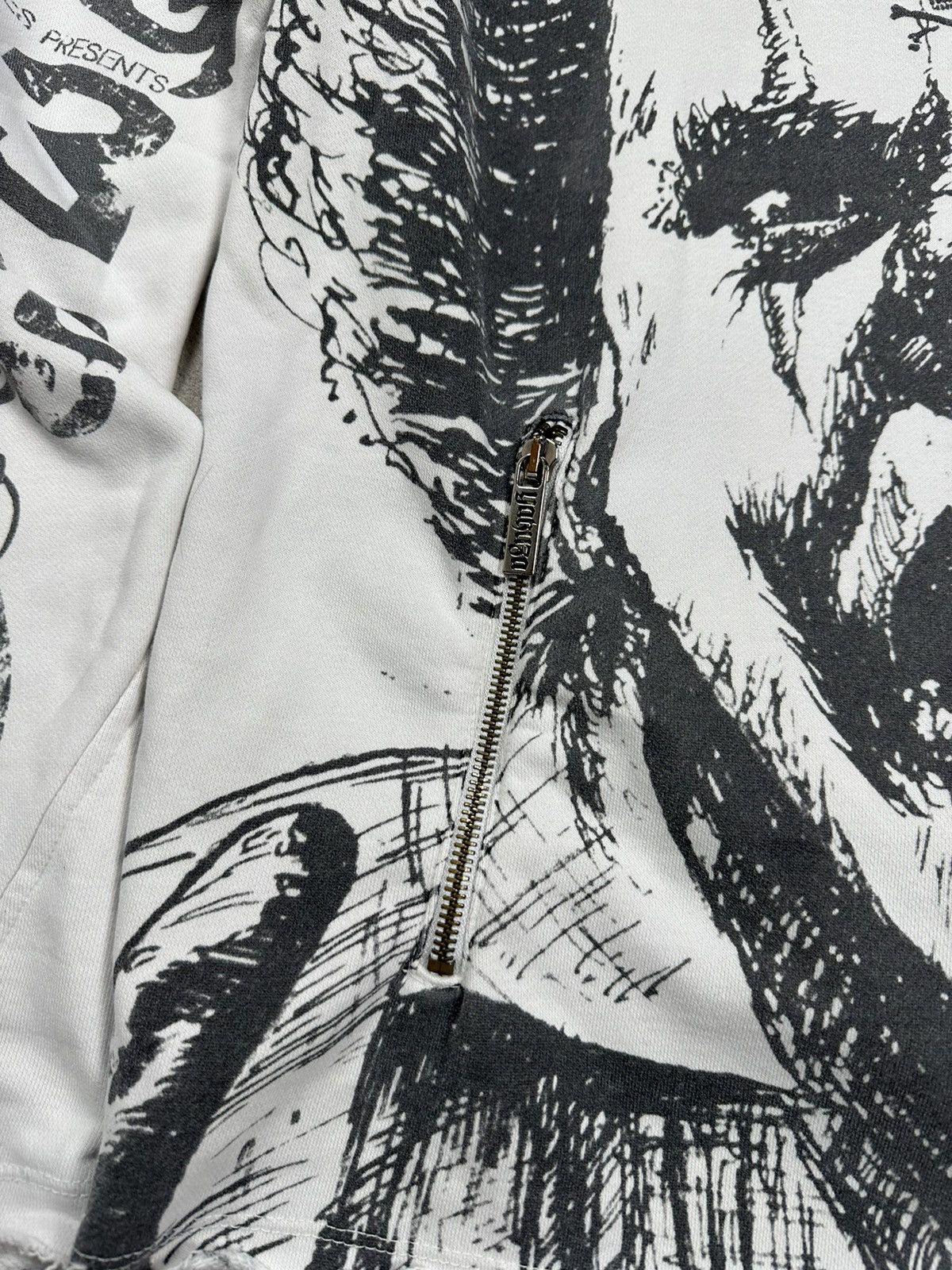 Japanese Brand × Vintage Vintage Y2K Yakuza Mafia Screaming Man Hoodie Archive Size US M / EU 48-50 / 2 - 6 Thumbnail