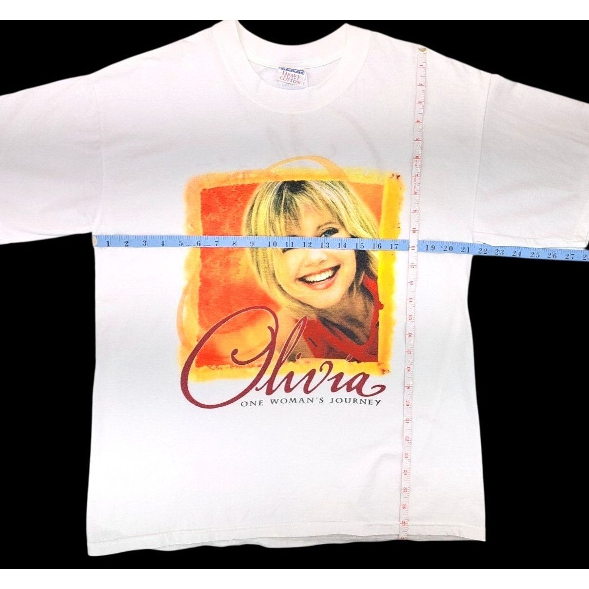 Gildan Vintage Olivia Newton-John One Woman's Journey T-Shirt White Size US L / EU 52-54 / 3 - 6 Thumbnail