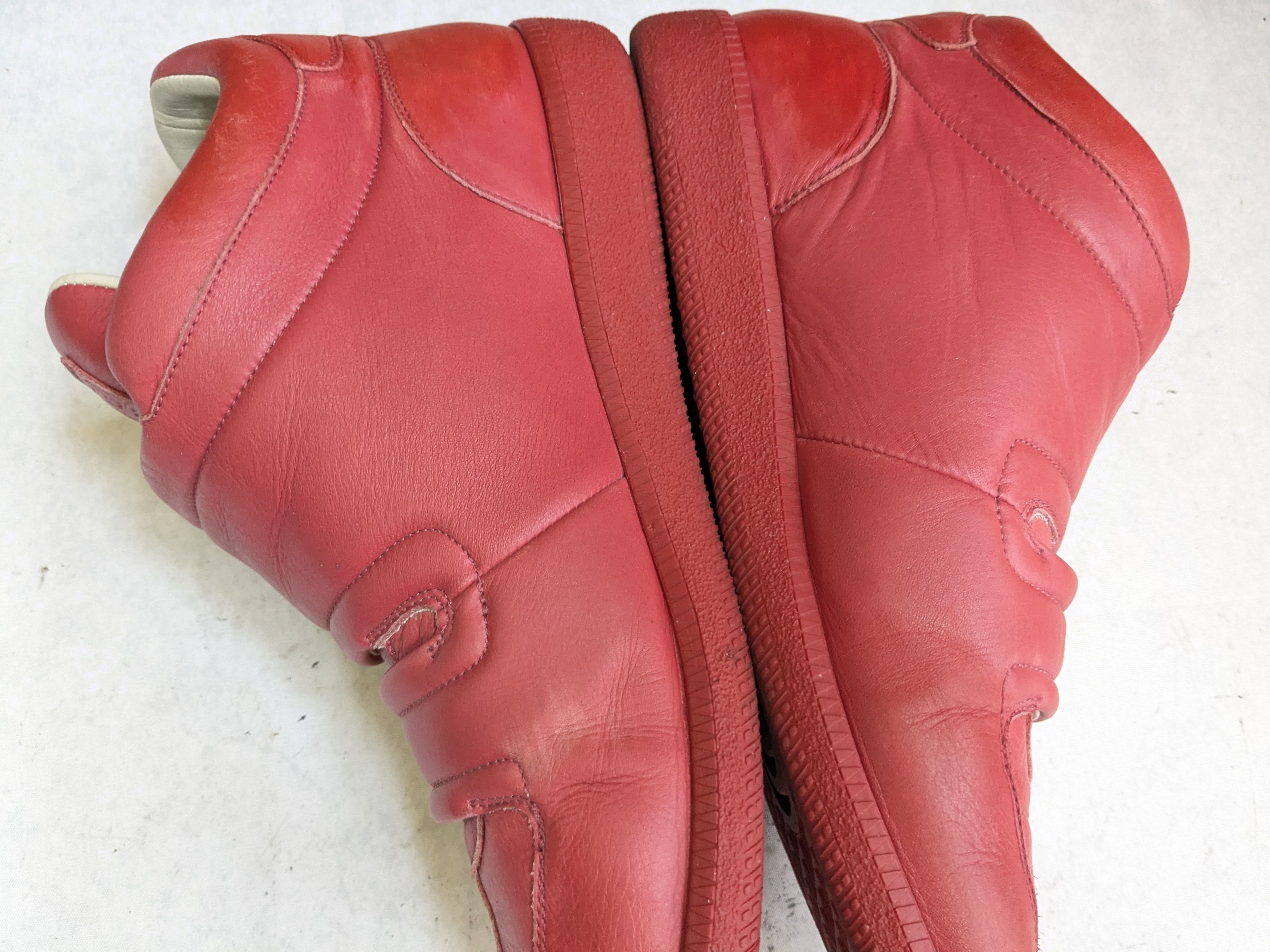 Maison Margiela Maison Margiela Clinic Sneakers Red 11 44 Mid Tops Leather Size US 11 / EU 44 - 14 Thumbnail