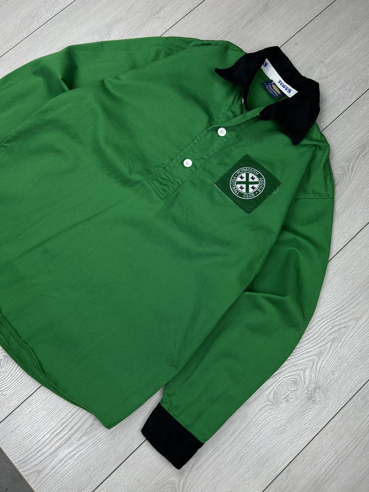 Vintage RETRO REPLICA FC PLYMOUTH ARGYL FOOTBALL SHIRT SIZE M Size US M / EU 48-50 / 2 - 2 Thumbnail