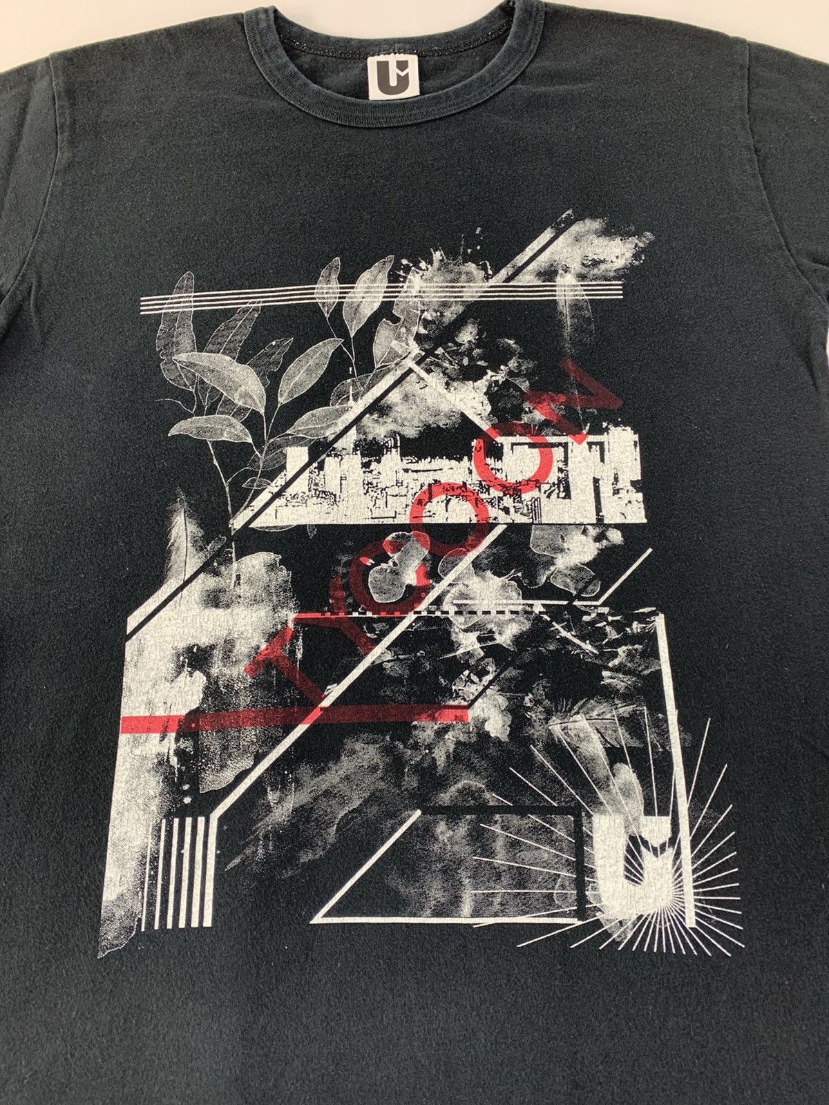 Japanese Brand Uver Tycoon World Japan Tour Big Logo Printed Tee T-shirt Size US S / EU 44-46 / 1 - 4 Thumbnail