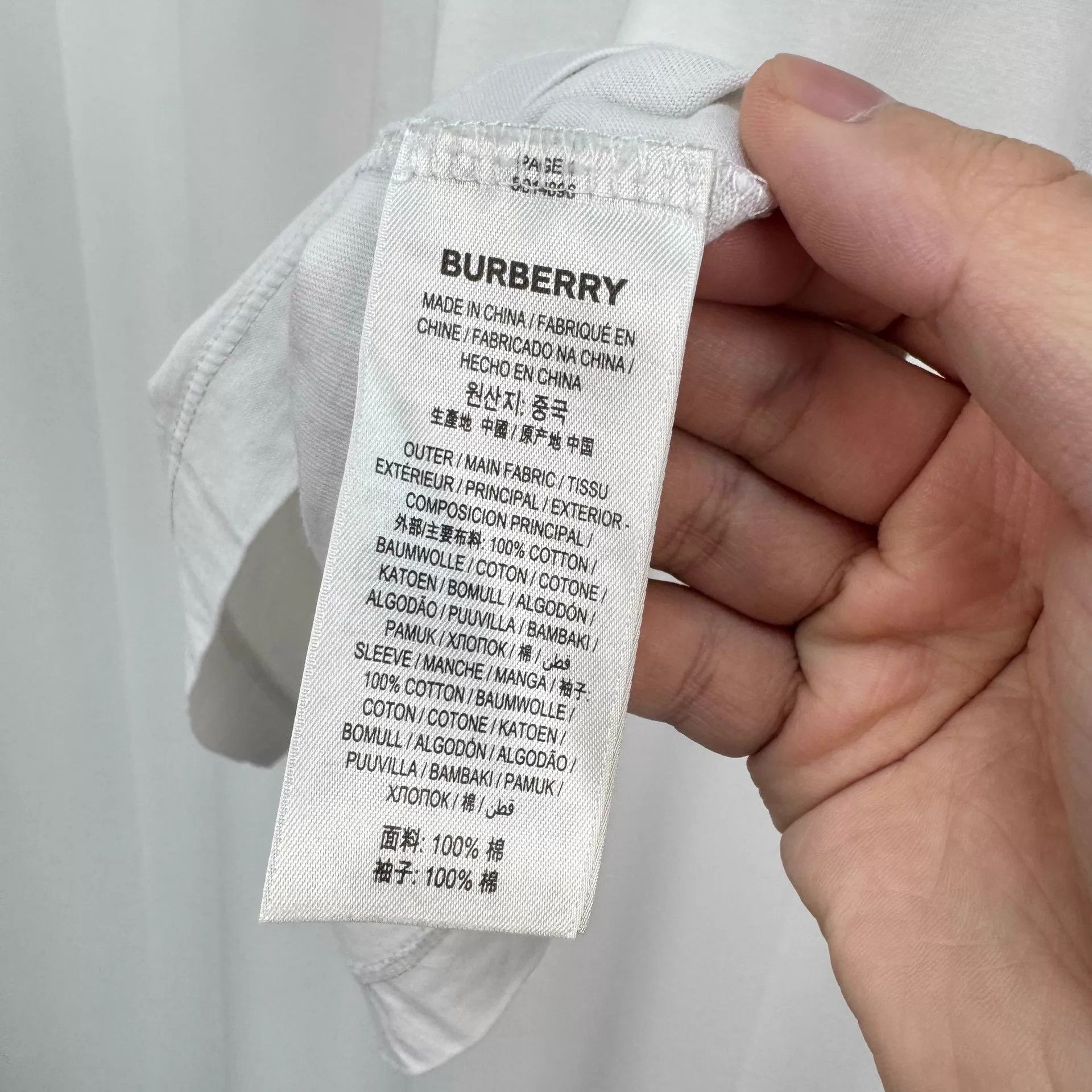 Burberry Burberry Arm Check Short Sleeve T-Shirt XXS 98 New Size US XXS / EU 40 - 7 Thumbnail