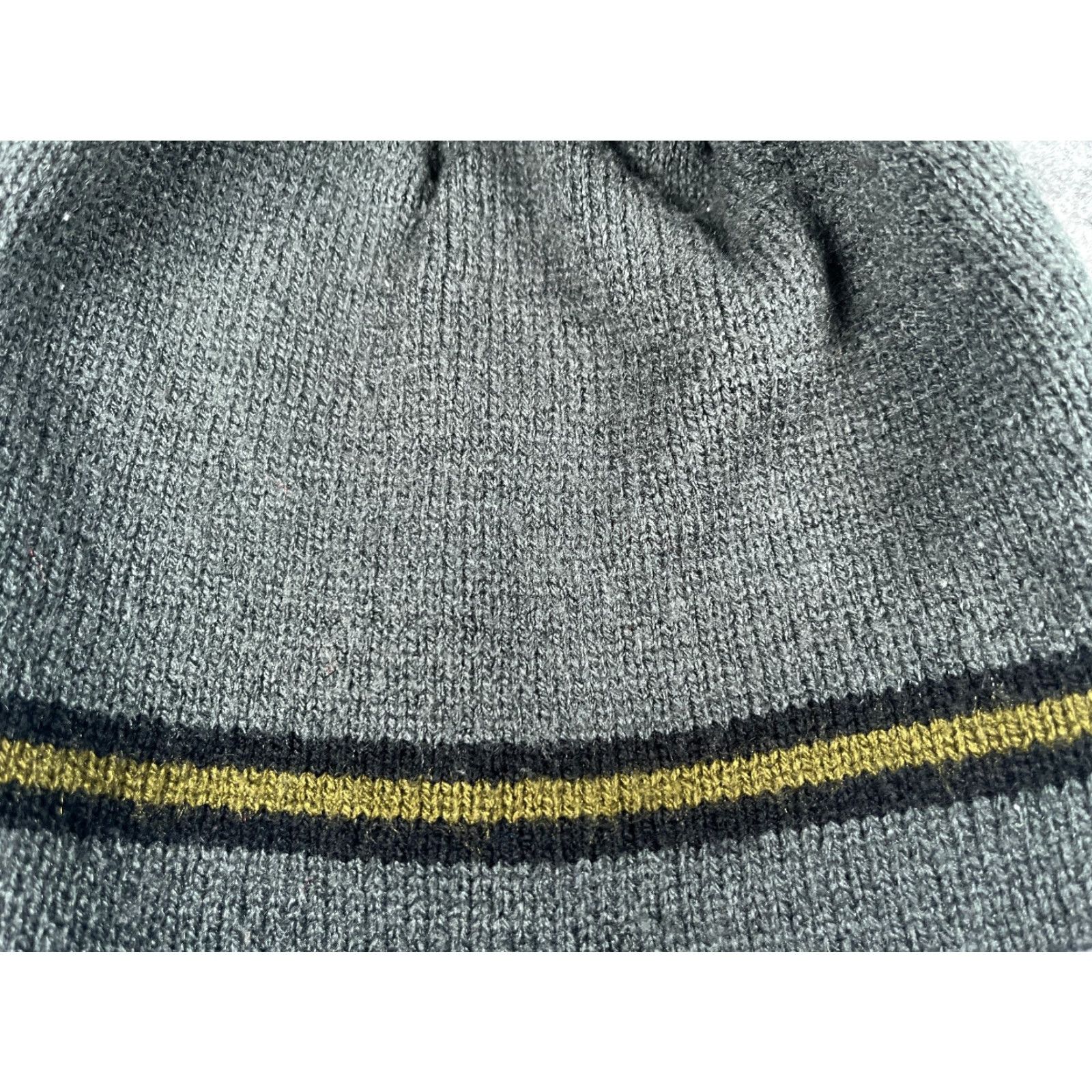 Vintage Beanie Toque Adult One Size Gray Black Beige Knit Acrylic Winter Snow Ski Hat Mens Women Size ONE SIZE - 2 Thumbnail