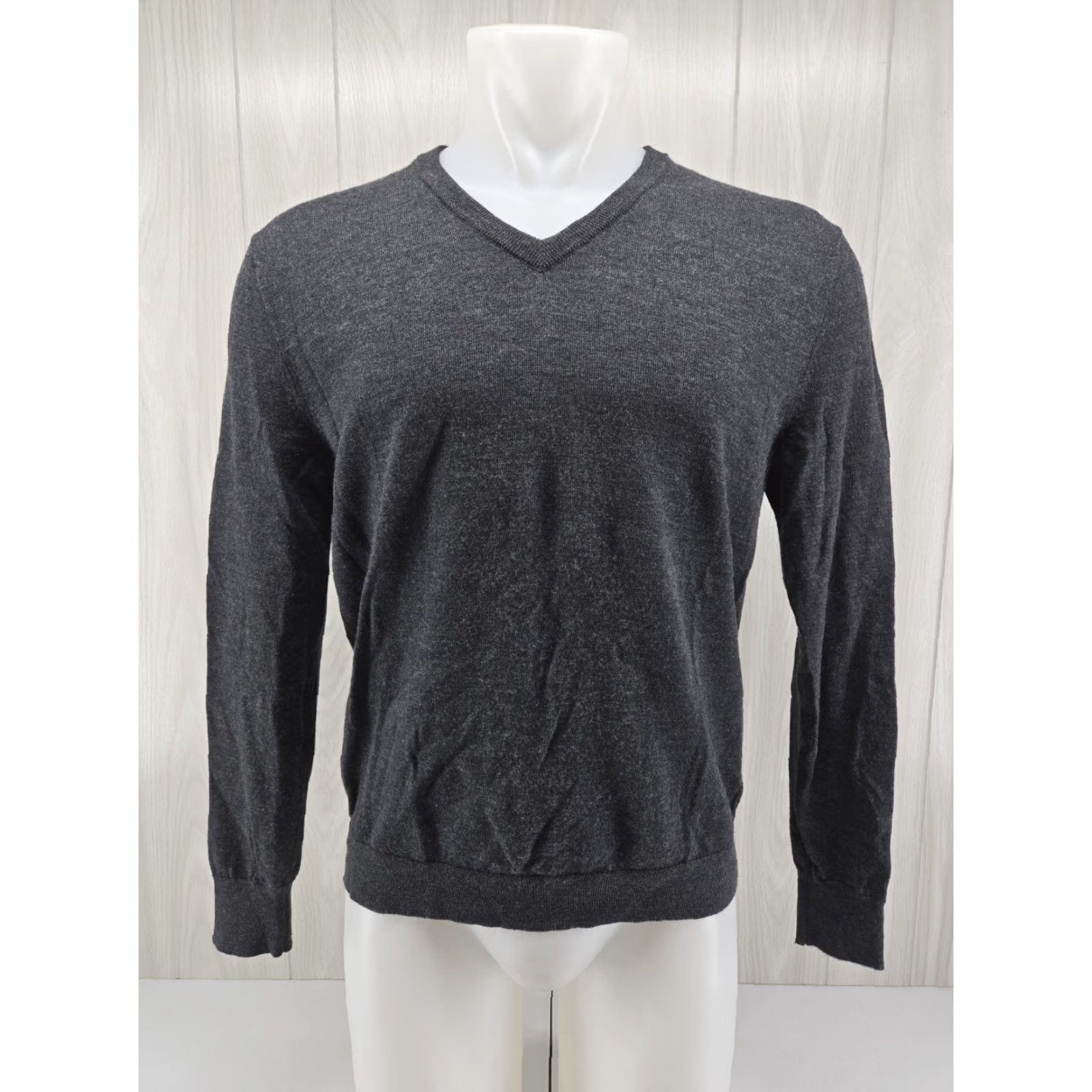J.Crew J.Crew Merino Wool V Neck Charcoal Gray Sweater Slim Fit Men’s Large Size L Pullover Knit Shirt Size US L / EU 52-54 / 3 - 2 Thumbnail