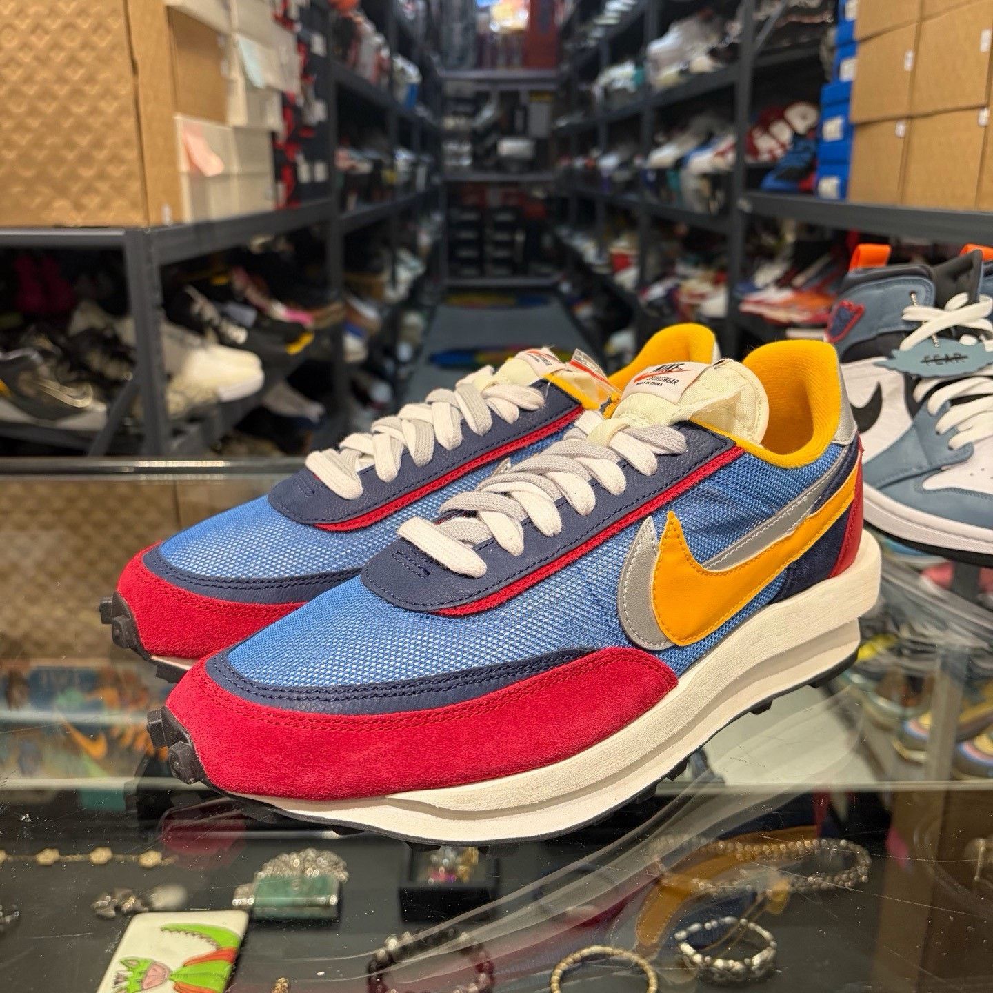 Nike Nike Blue Lowtop Sneakers 11 Men Size US 11 / EU 44 - 1 Thumbnail