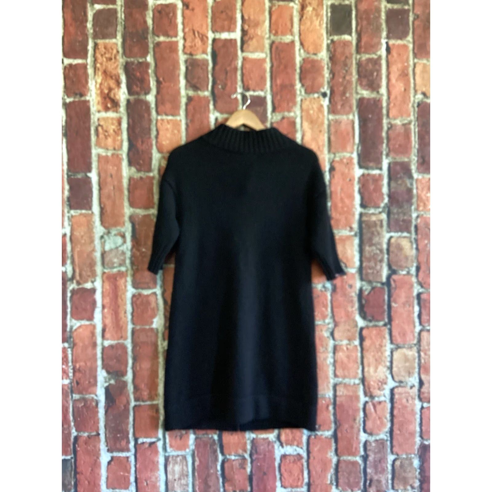 Vince Vince Shirt Women S Black Knit Short Sleeve Button-Up Size 28" / US 6 / IT 42 - 2 Thumbnail