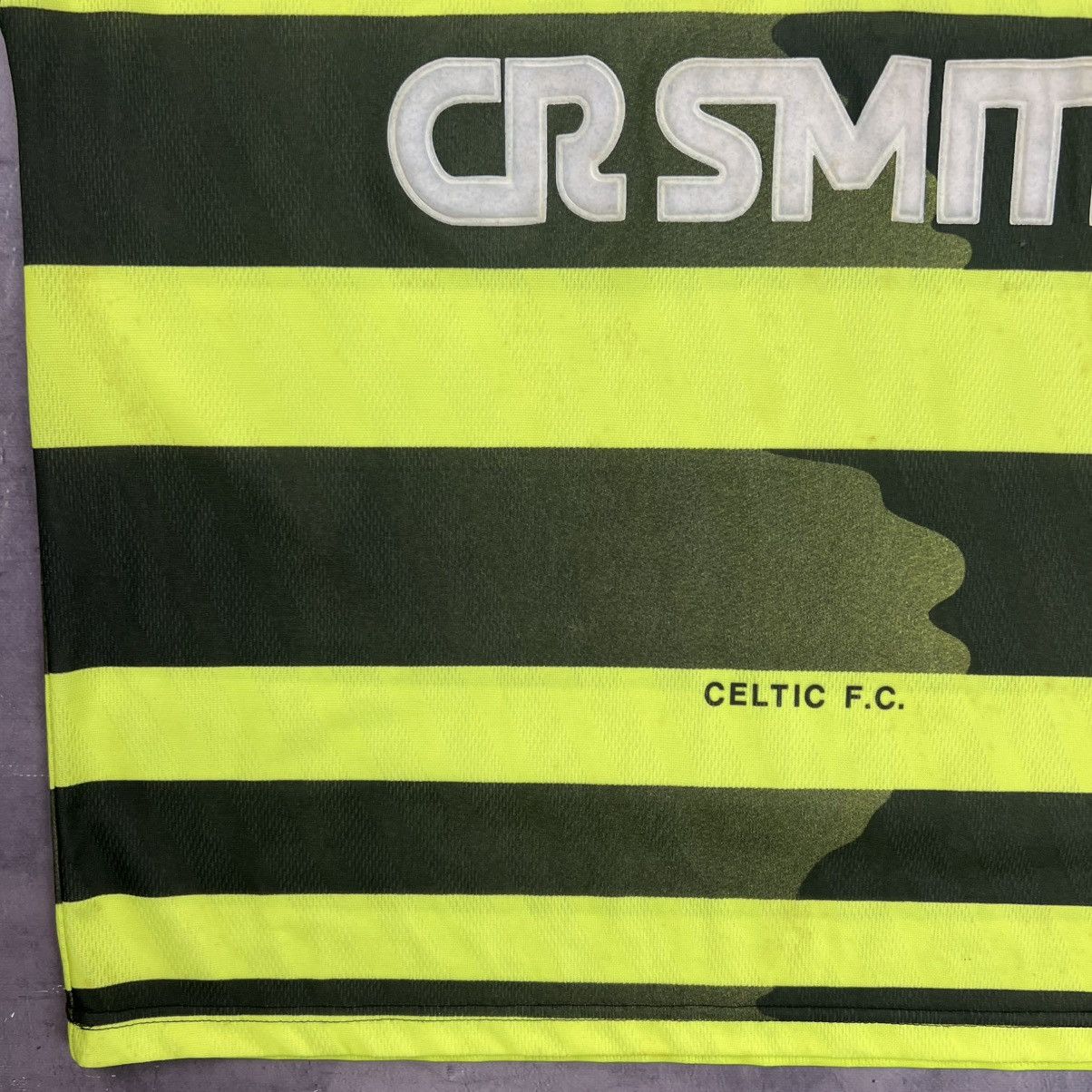 Umbro Rare! Celtic 1996/97 Umbro Soccer Jersey Shirt Vintage Size US XL / EU 56 / 4 - 11 Thumbnail