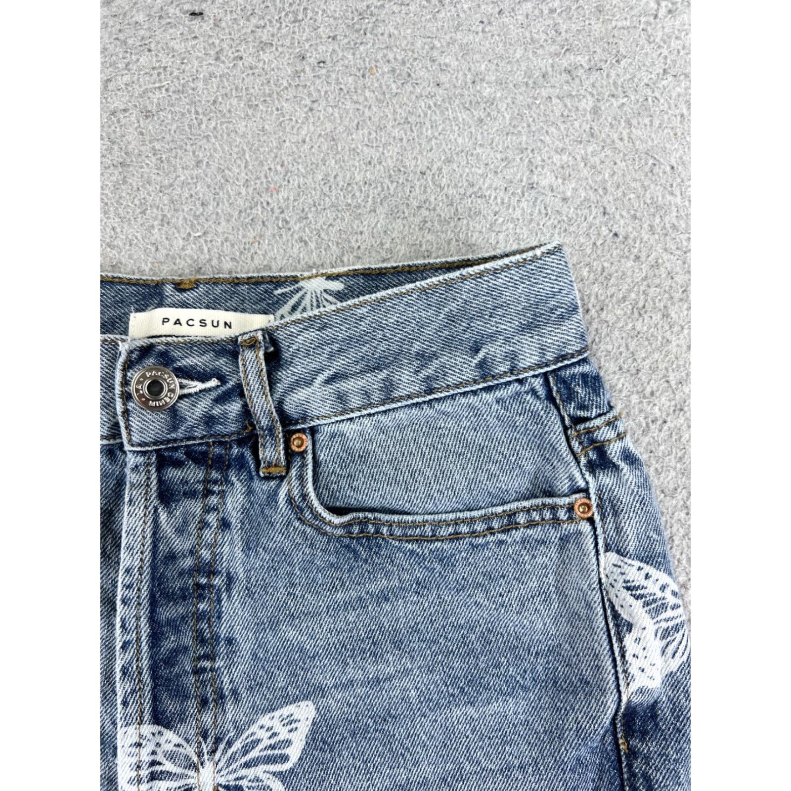 Pacsun Pacsun Shorts Womens 25 Blue Denim Jean Cutoff Butterfly Print Ultra High 24x3 Jeans Shorts Bis Size 42" / US 20 - 5 Thumbnail