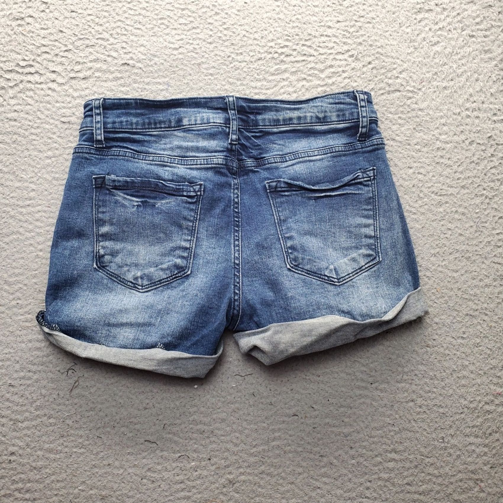 Vintage KanCan Jeans Shorts Womens Size 9/28 Blue Denim 5-Pocket Design Cuffed Hem Jeans Shorts Womens Size 9/28 Blue Denim Size 30" / US 8 / IT 44 - 2 Thumbnail