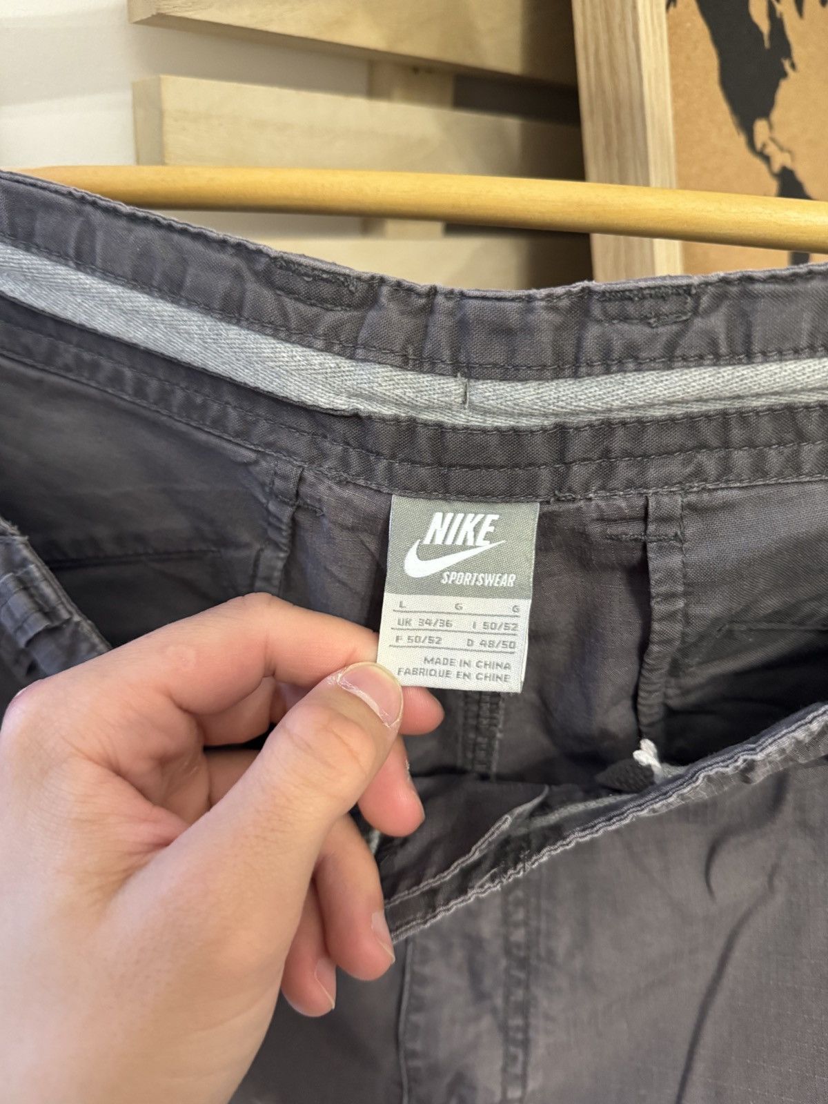 Nike Nike Cargo Baggy Fit Pants Vintage Size US 34 / EU 50 - 10 Thumbnail