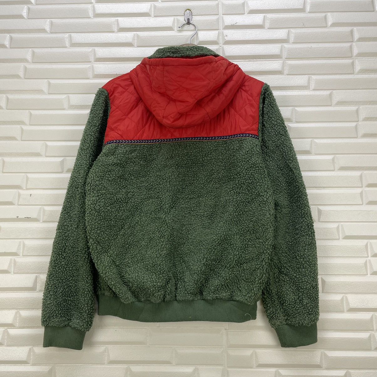 Vintage Nice Design Very Awesome Titicaca Deep Pile Hooded Two tone Size US M / EU 48-50 / 2 - 4 Thumbnail