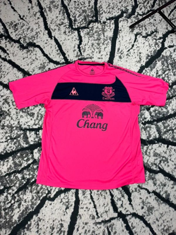 Sportif Vintage Le Coq Sportif Everton XL football shirt pink Size US XL / EU 56 / 4 - 1 Thumbnail