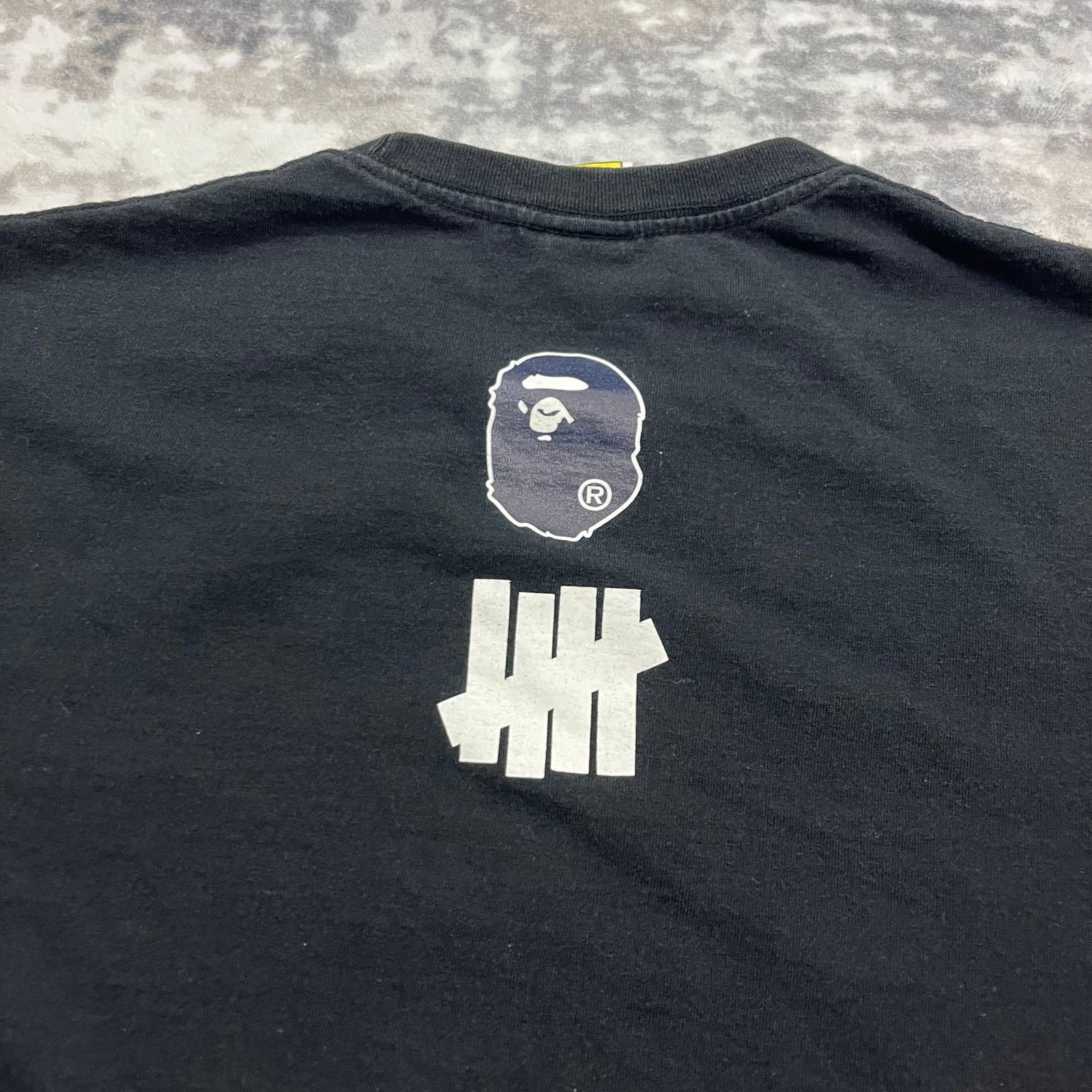 Bape × Nigo Authentic Bape x Undefeated Samurai Tee M Size US M / EU 48-50 / 2 - 6 Thumbnail