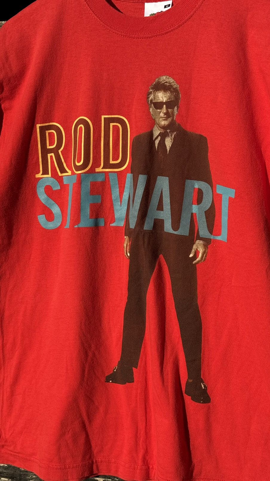 Band Tees × Vintage 2002 Rod Stewart UK Tour Red T-shirt vintage Size US M / EU 48-50 / 2 - 4 Thumbnail
