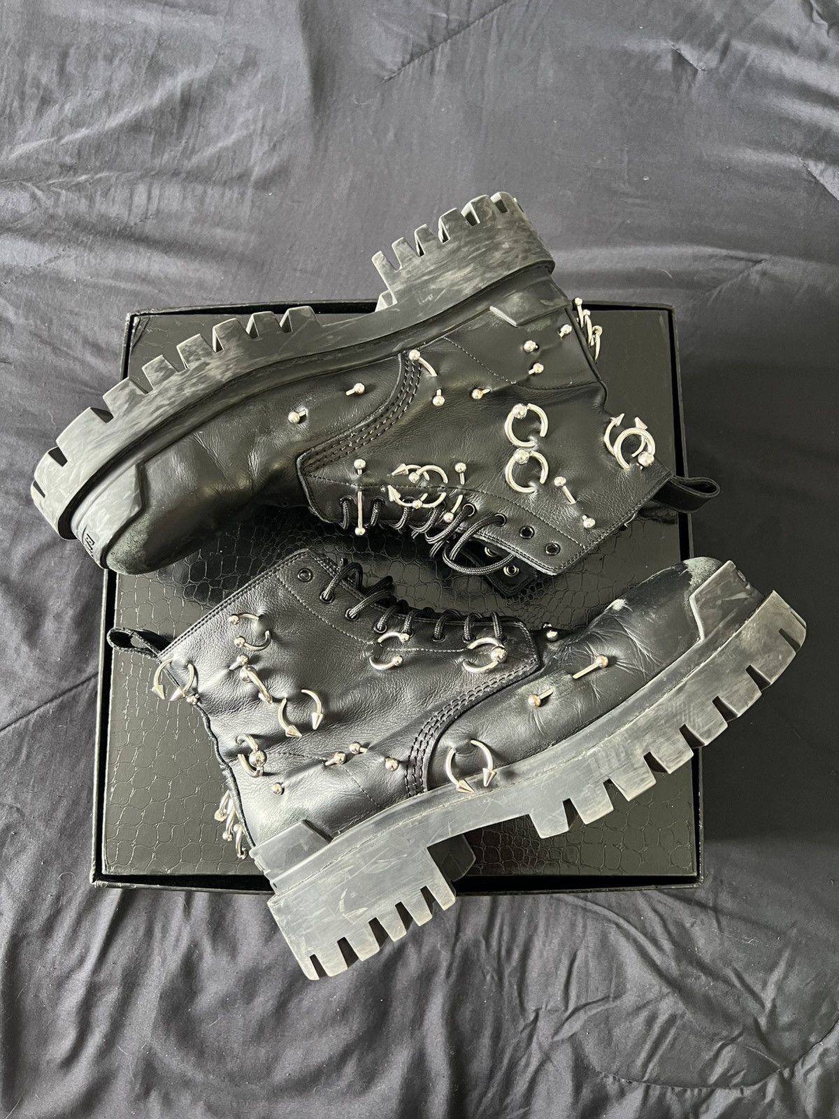 Balenciaga Balenciaga Pierced Strike Boots Size US 9.5 / EU 42-43 - 2 Thumbnail