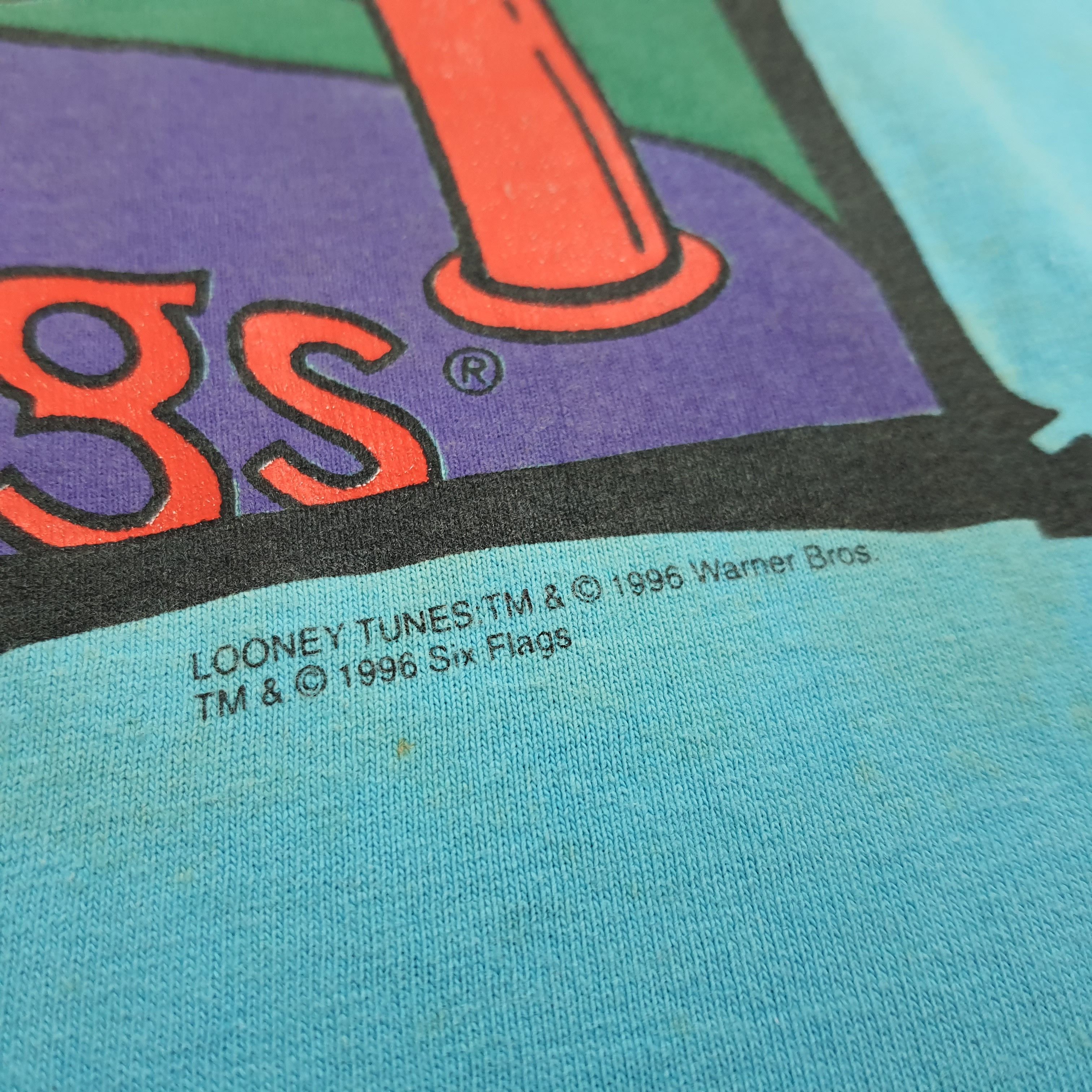 Disney Six Flags 90's Cartoon T-shirt Size US L / EU 52-54 / 3 - 3 Thumbnail