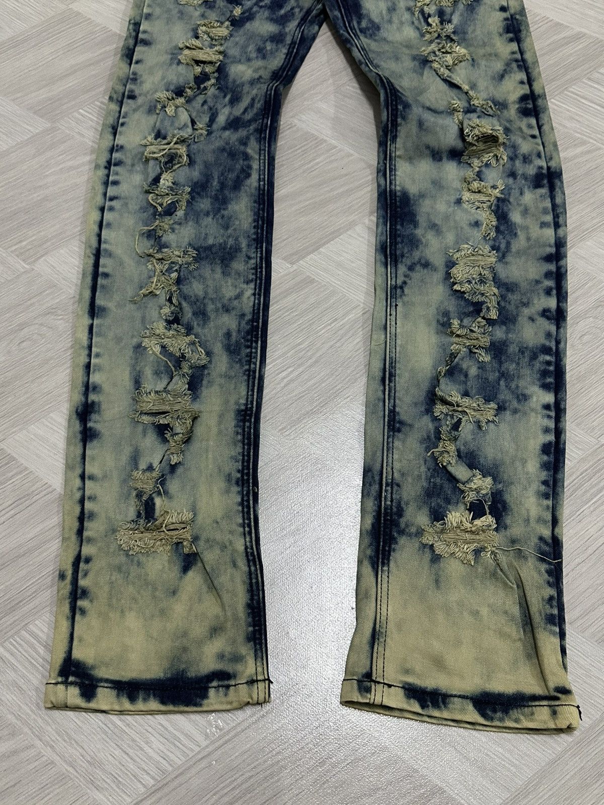 Mastermind Japan × Roen Roen Japan x Semantic Acid Wash Distressed Style Denim Pant Size US 29 - 3 Thumbnail