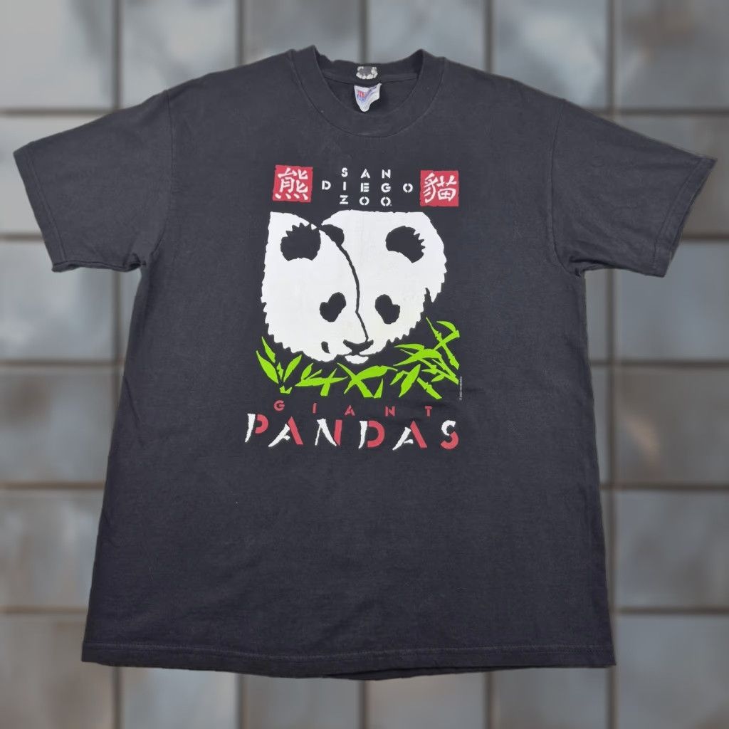 Hanes Hanes Beefy-T San Diego Zoo Giant Pandas Shirt Mens L Black Graphic T-Shirt Size US L / EU 52-54 / 3 - 1 Thumbnail