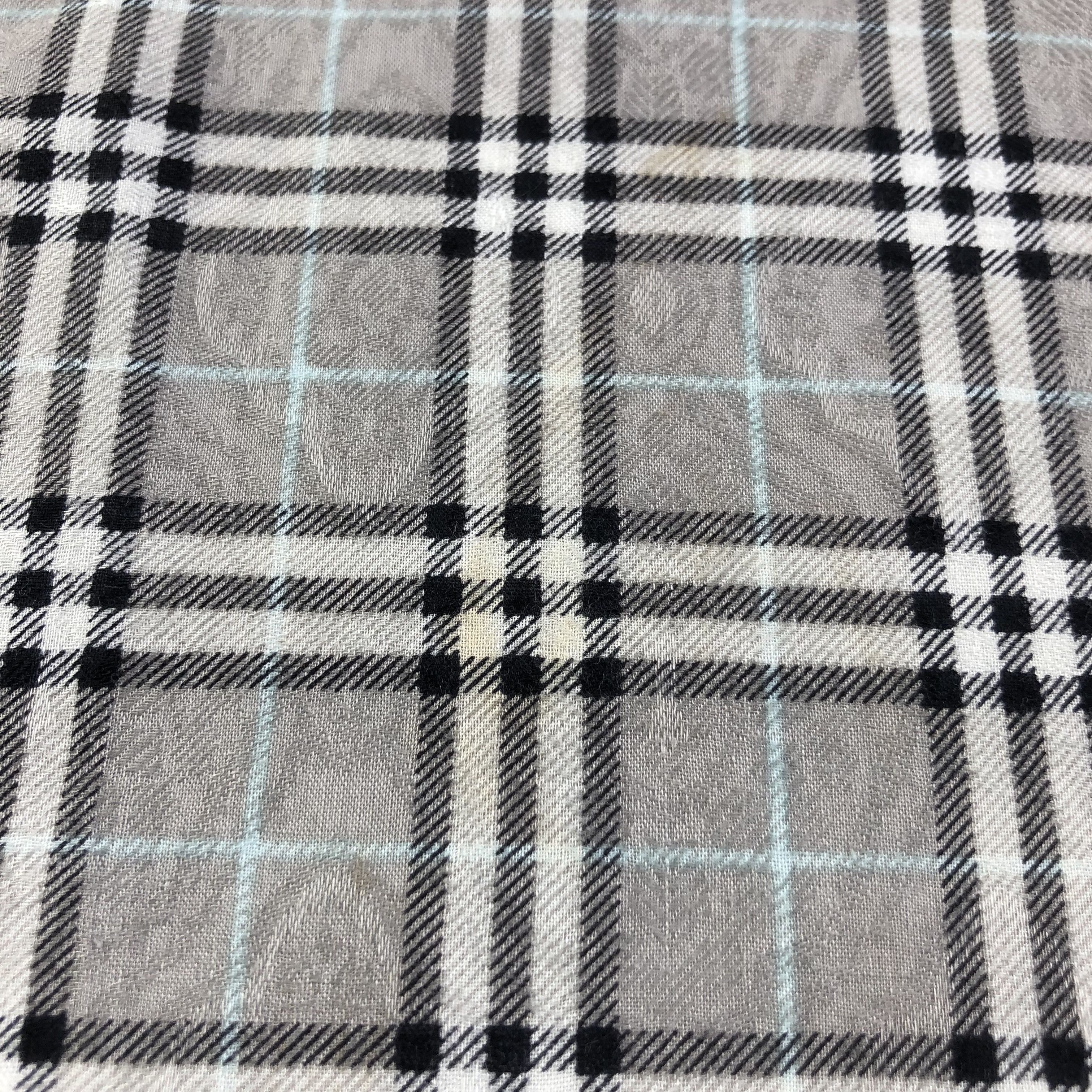 Burberry Burberry Hand Rolled Handkerchief Neckerchief Bandana H1722 Size ONE SIZE - 9 Thumbnail