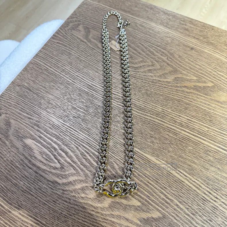 Chanel Chanel Logo necklace Size ONE SIZE - 1 Thumbnail