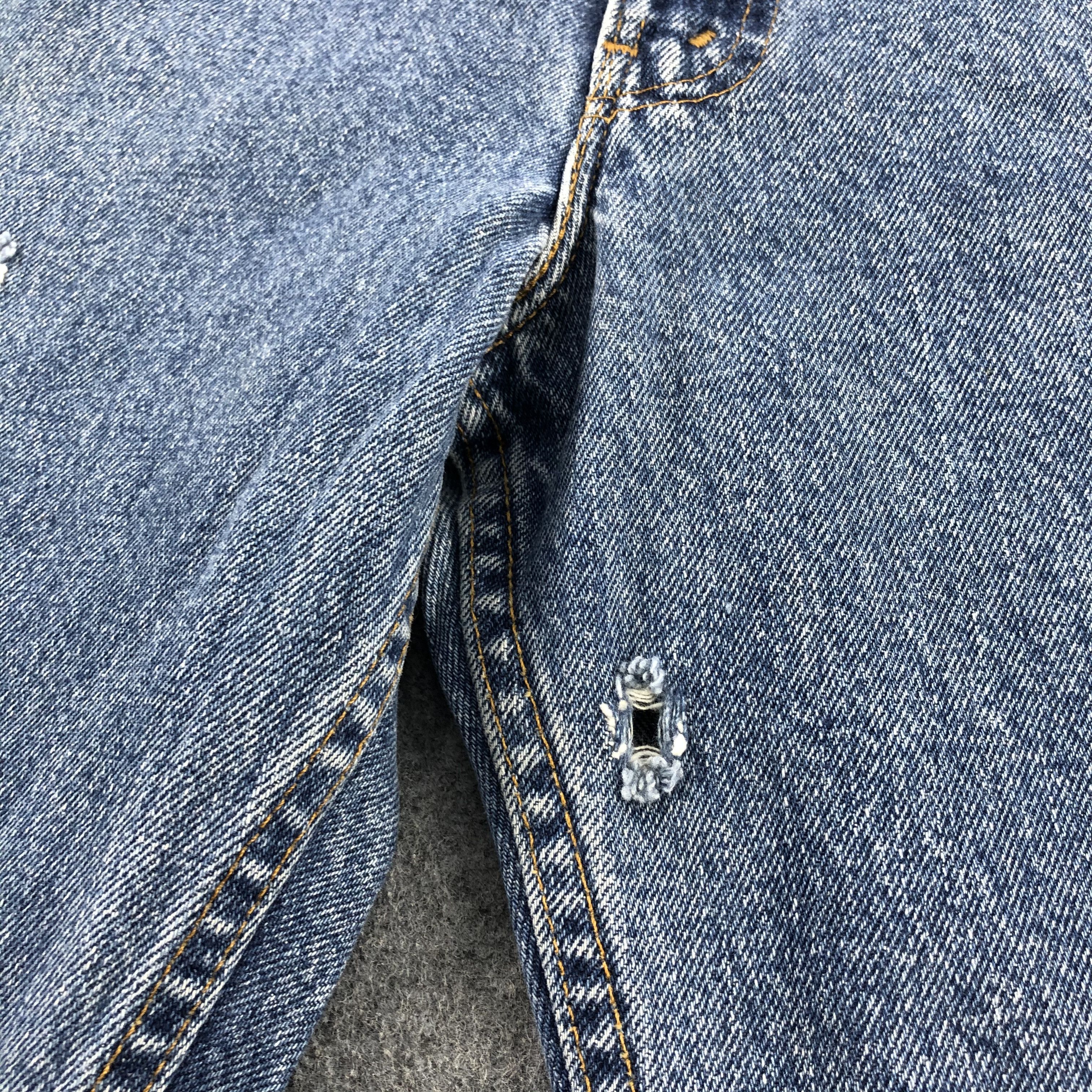 Levi's × Vintage Vintage 90s Blue Wash Levis 550 Jeans-JM1895 Size US 33 - 8 Thumbnail