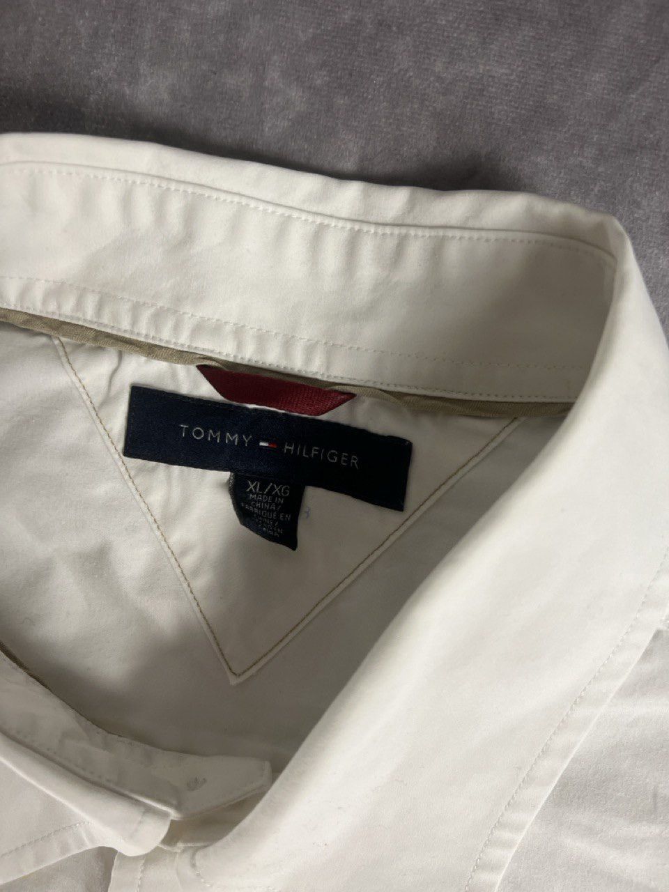 Tommy Hilfiger Vintage Tommy Hilfiger White Button-Up XL Size Size US XL / EU 56 / 4 - 6 Thumbnail
