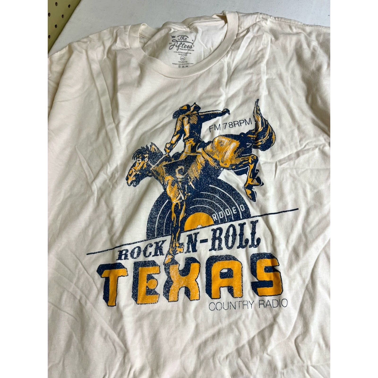 Vintage Style New Retro Style Texas Radio Rock-N-Roll T-shirt Cowboy Rodeo 2XL 100% Cotton Ivory Men Short Sleeve Crew Neck Vintage Retro Shirt Mens Size US XXL / EU 58 / 5 - 3 Thumbnail
