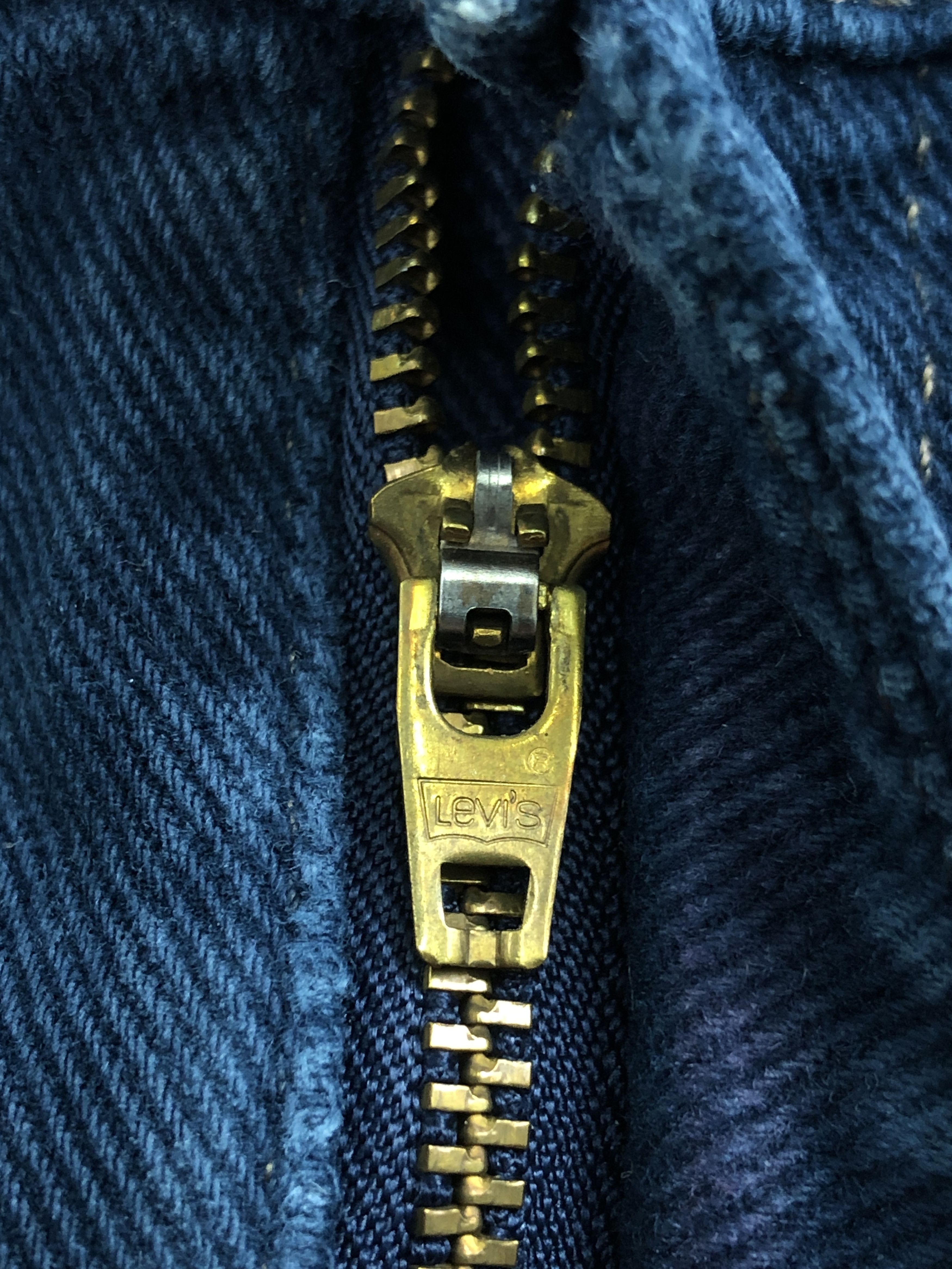 Levi's Vintage 90s Levis 550 Dark Blue Jeans DP2536 Size US 32 / EU 48 - 10 Thumbnail