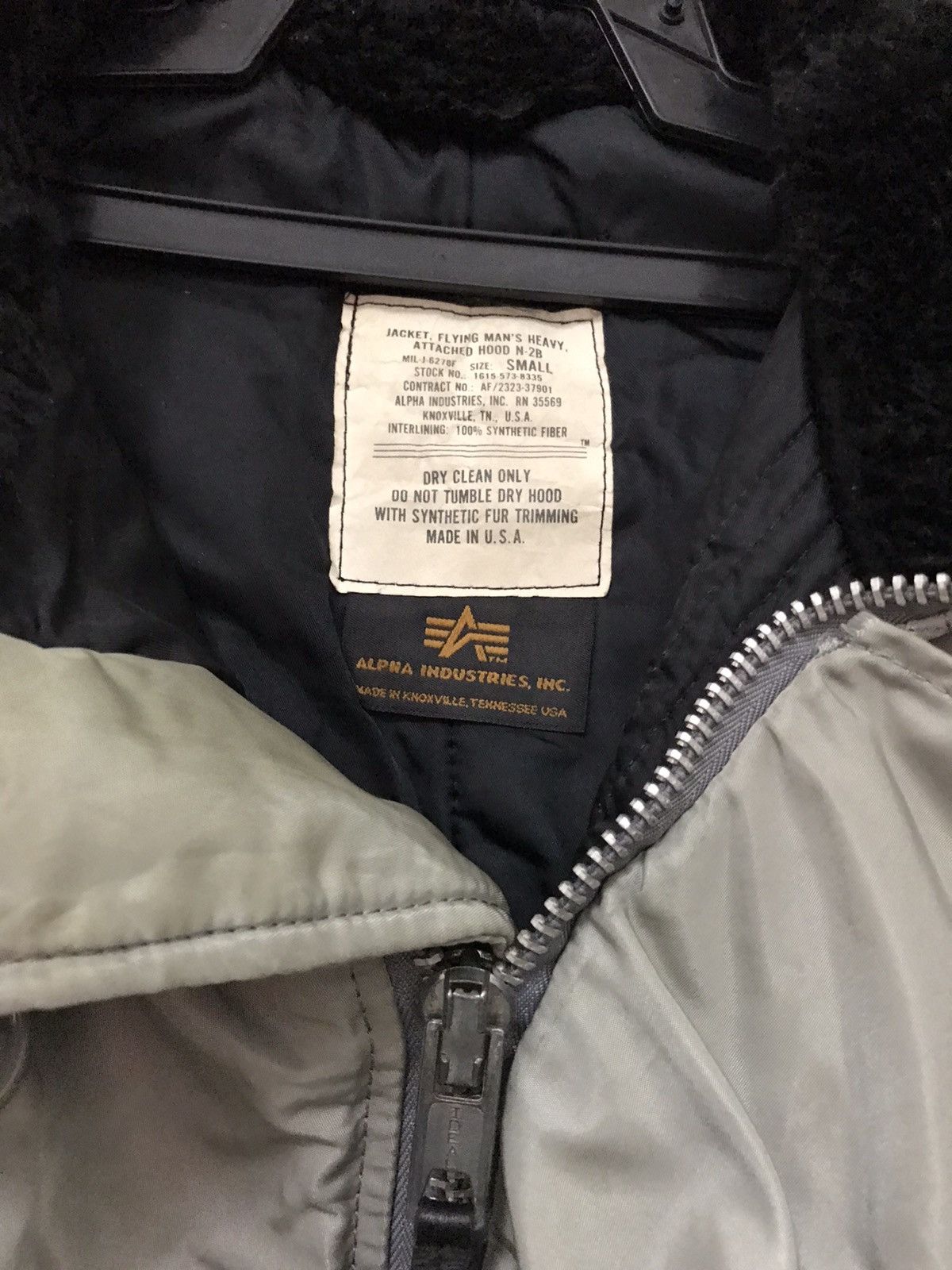 Alpha Industries Vintage Alpha Industries N-2B Flying Man Fur Hoodie Jacket Size US S / EU 44-46 / 1 - 2 Thumbnail