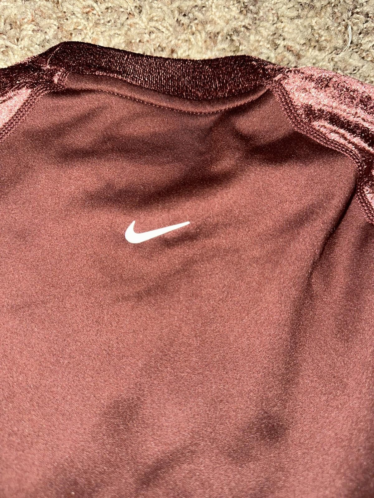Nike Nike Women’s Air Midlayer Long Sleeve Brown Top Sample Size S / US 4 / IT 40 - 3 Thumbnail